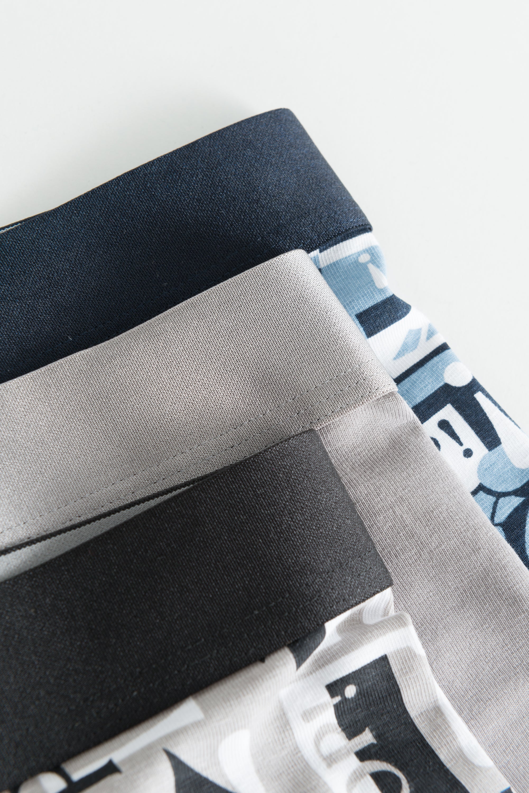 17 J232UW027 10015663