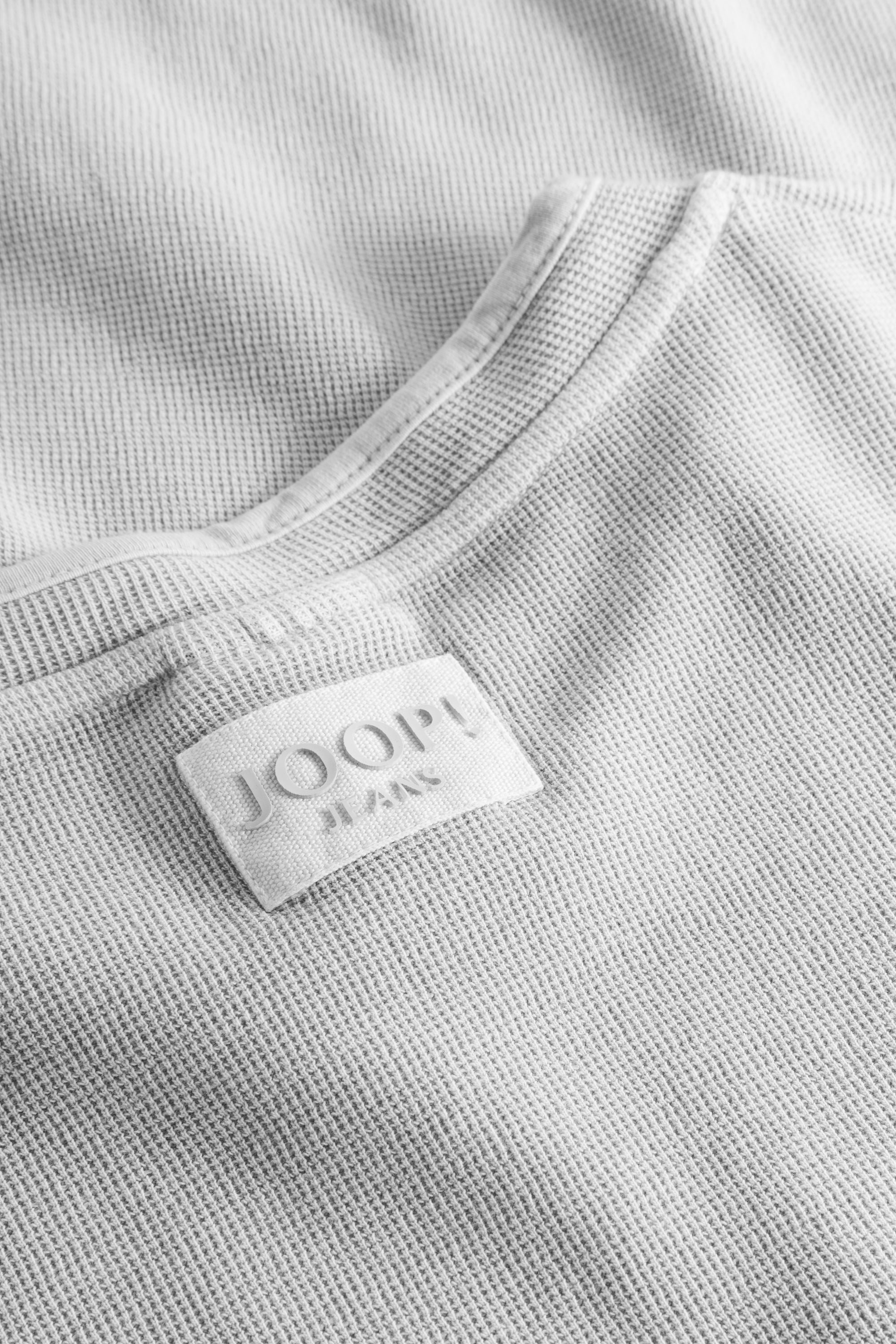 15 JJJ-22Darian 10017954