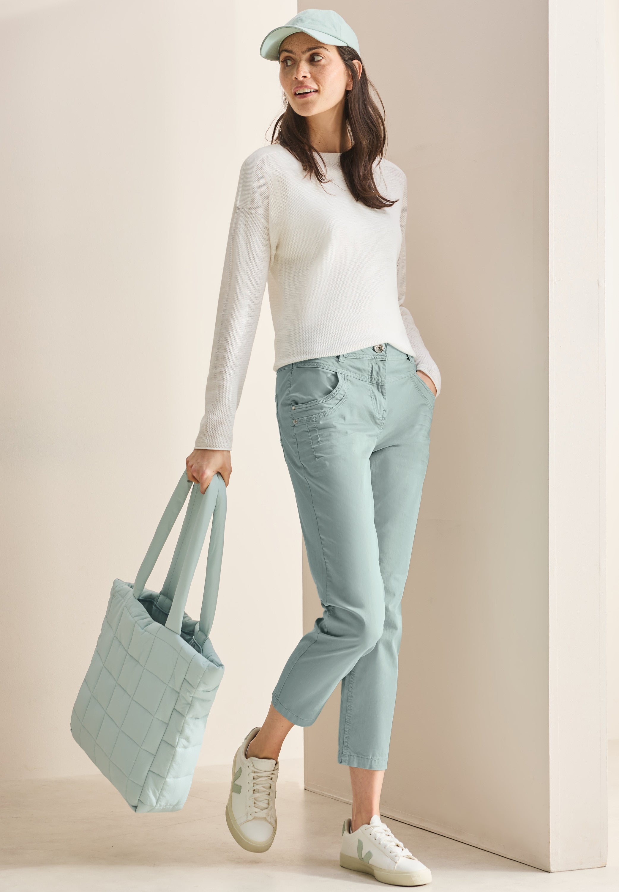 CECIL Casual Fit Hose Damen Slim Legs Mid Waist Washed Optik
