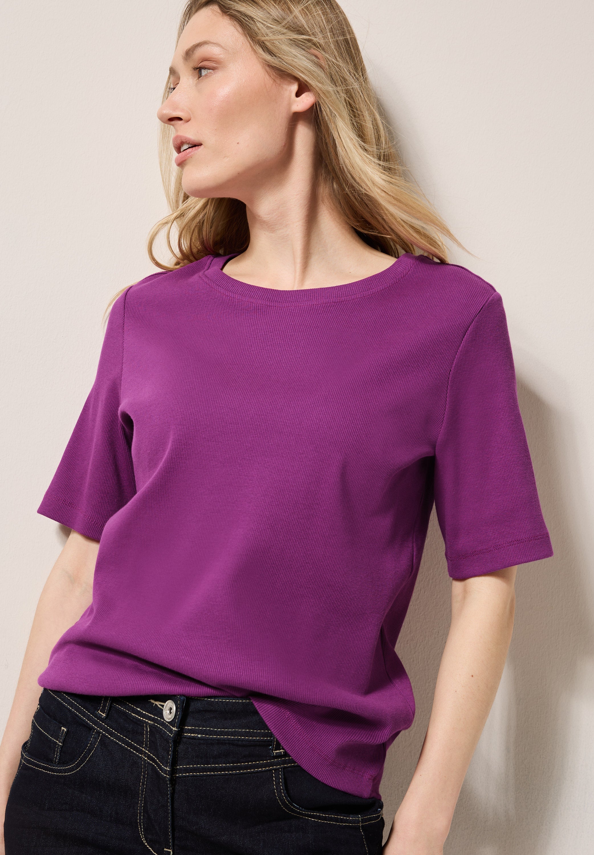 CECIL Basic T-Shirt Damen Körpernaher Schnitt
