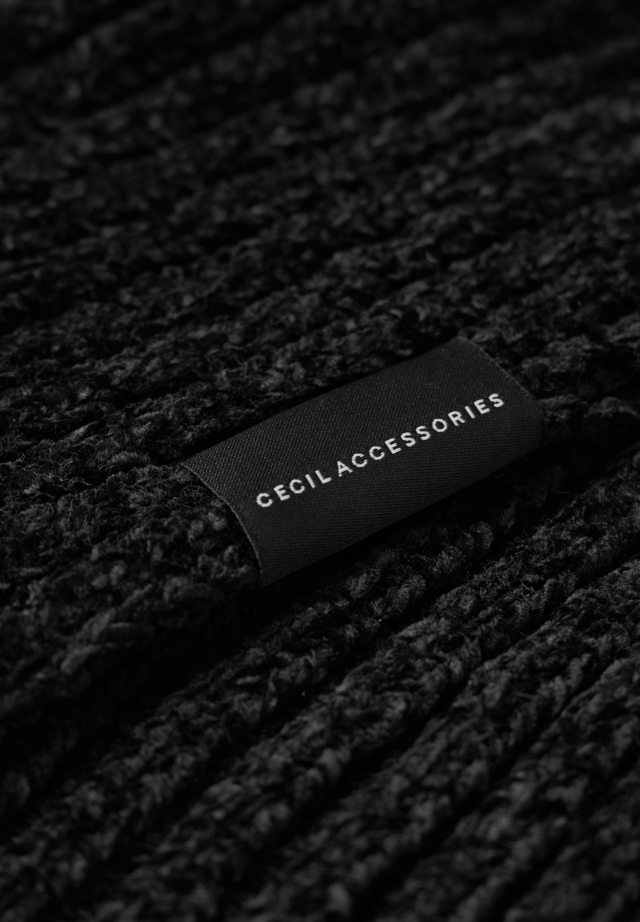 CECIL Chenille Schal Damen Kuschelig-weich