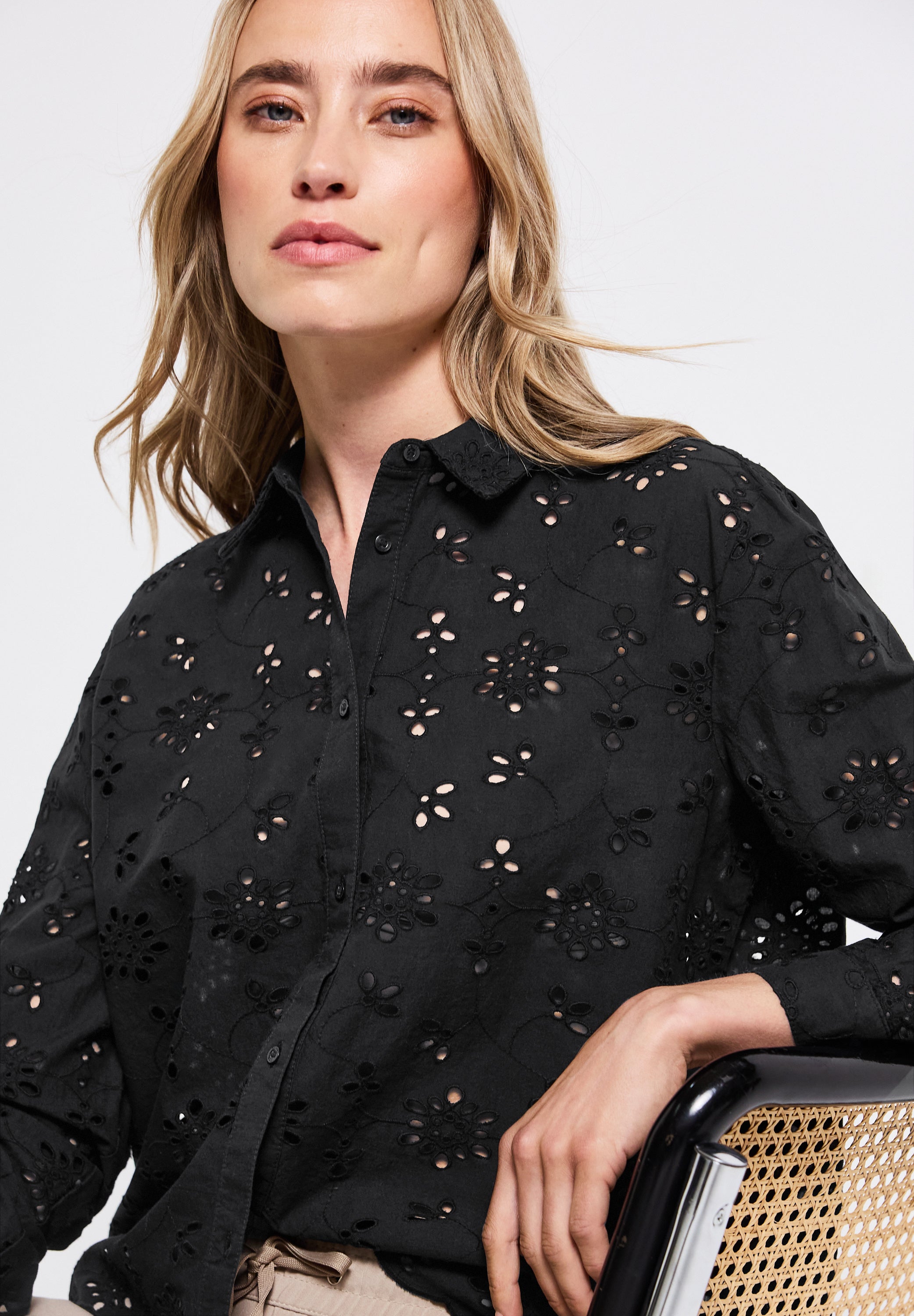 Street One Langarmbluse Damen Sommerliche Lochstickerei Baumwolle