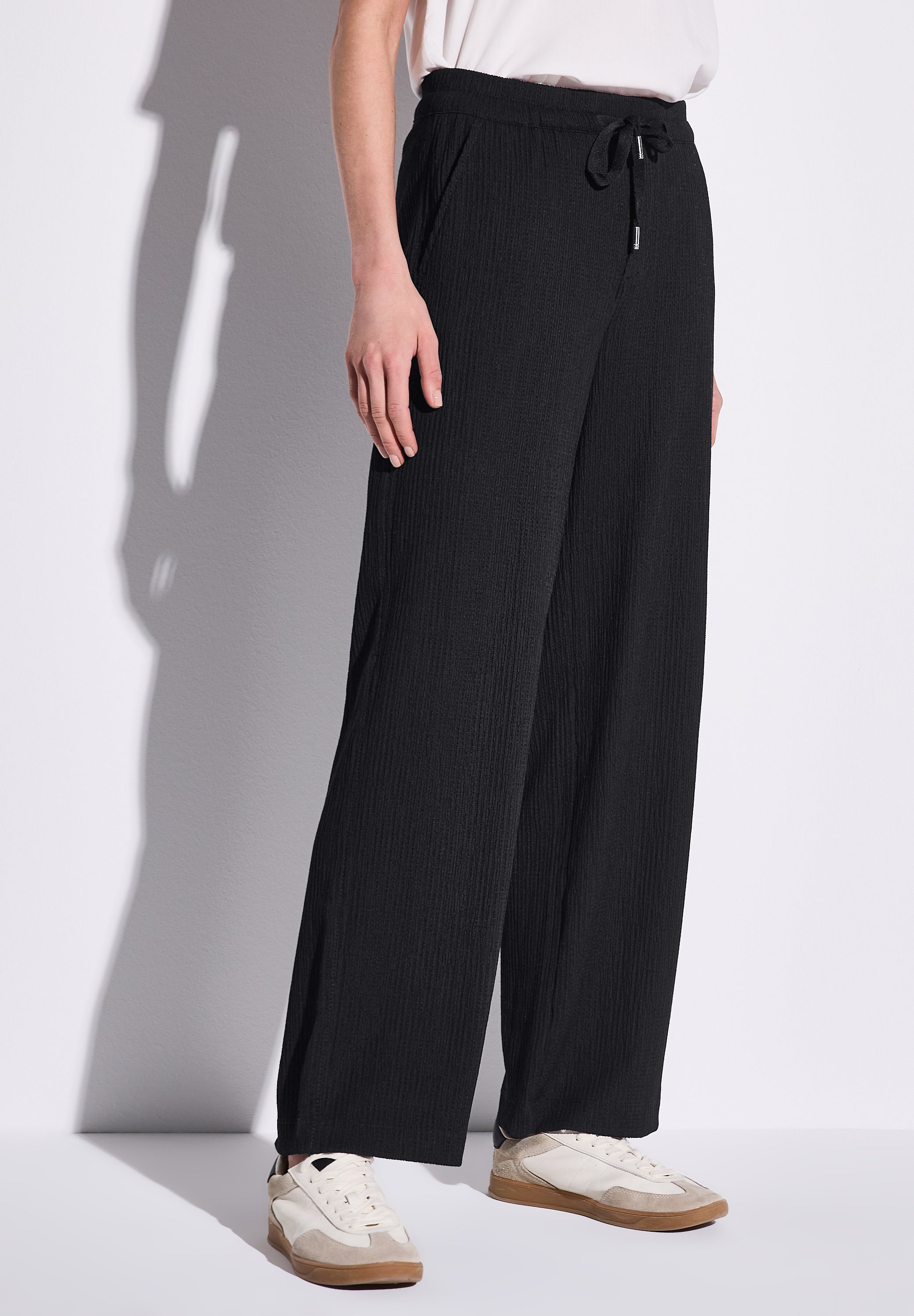 Wide Leg Hose mit Struktur