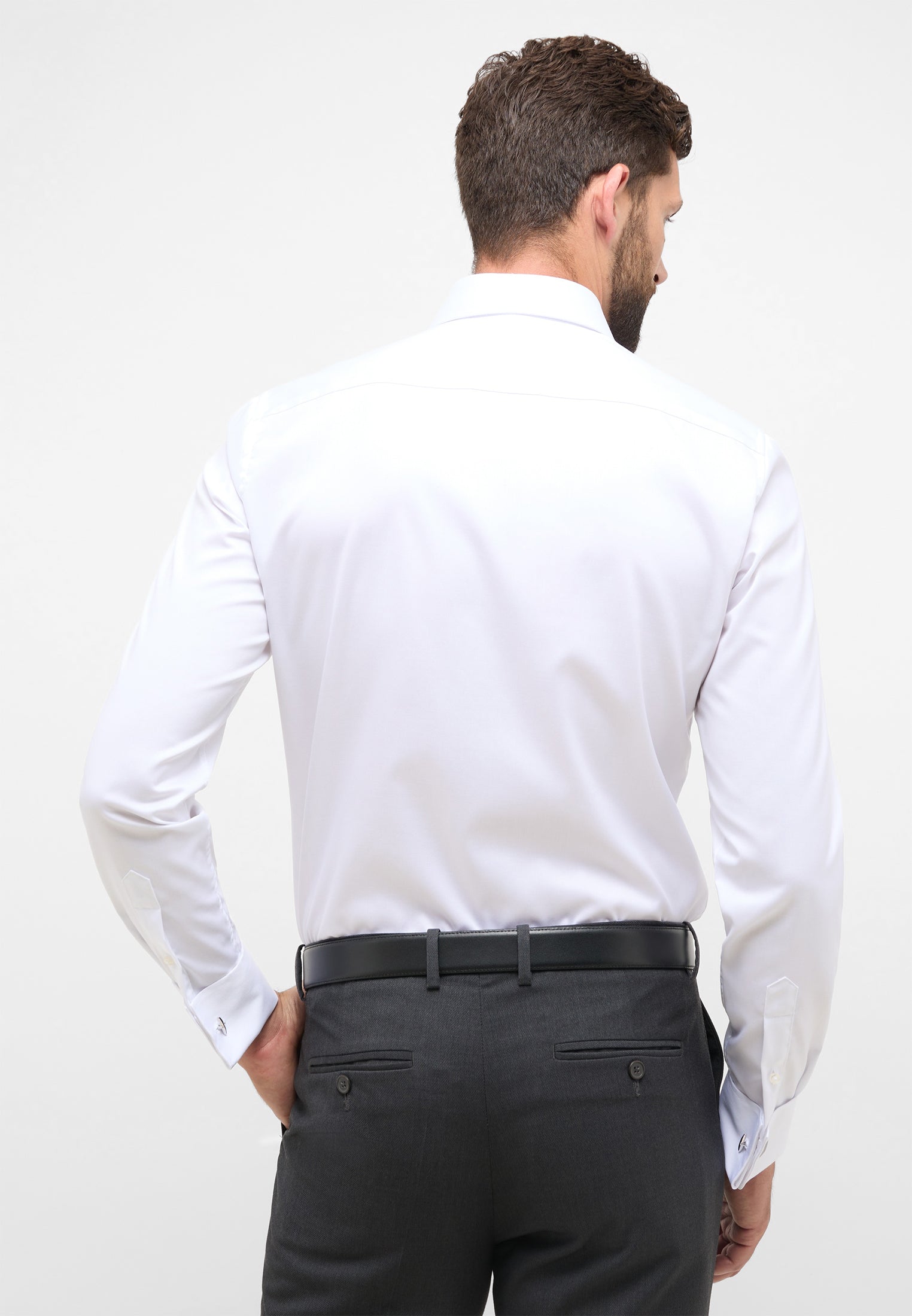 ETERNA LUXURY SHIRT - Slim Fit Herrenhemd mit Twill aus 100% Baumwolle