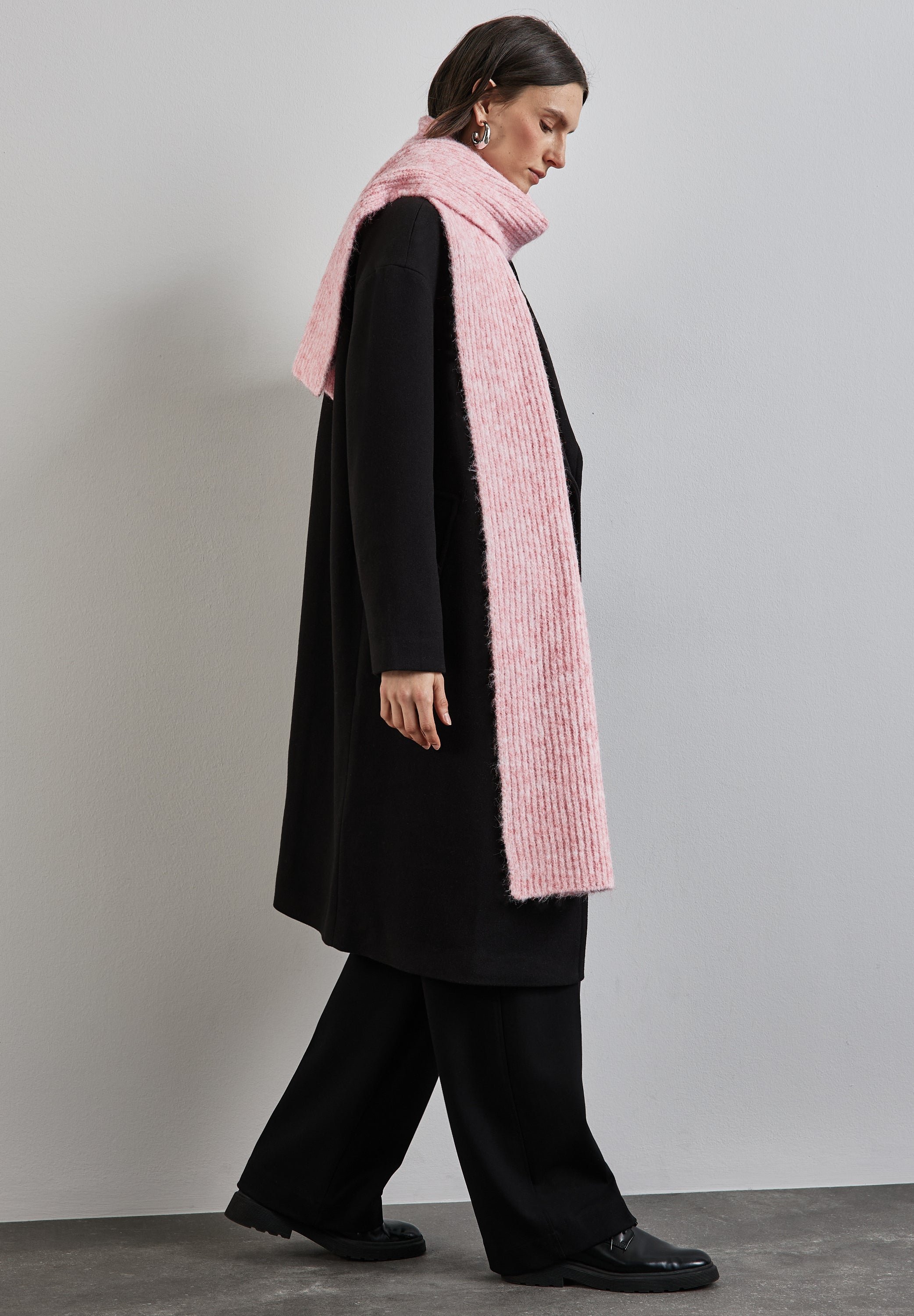 Street One Damen Strickschal Melange-Look Kuschelig