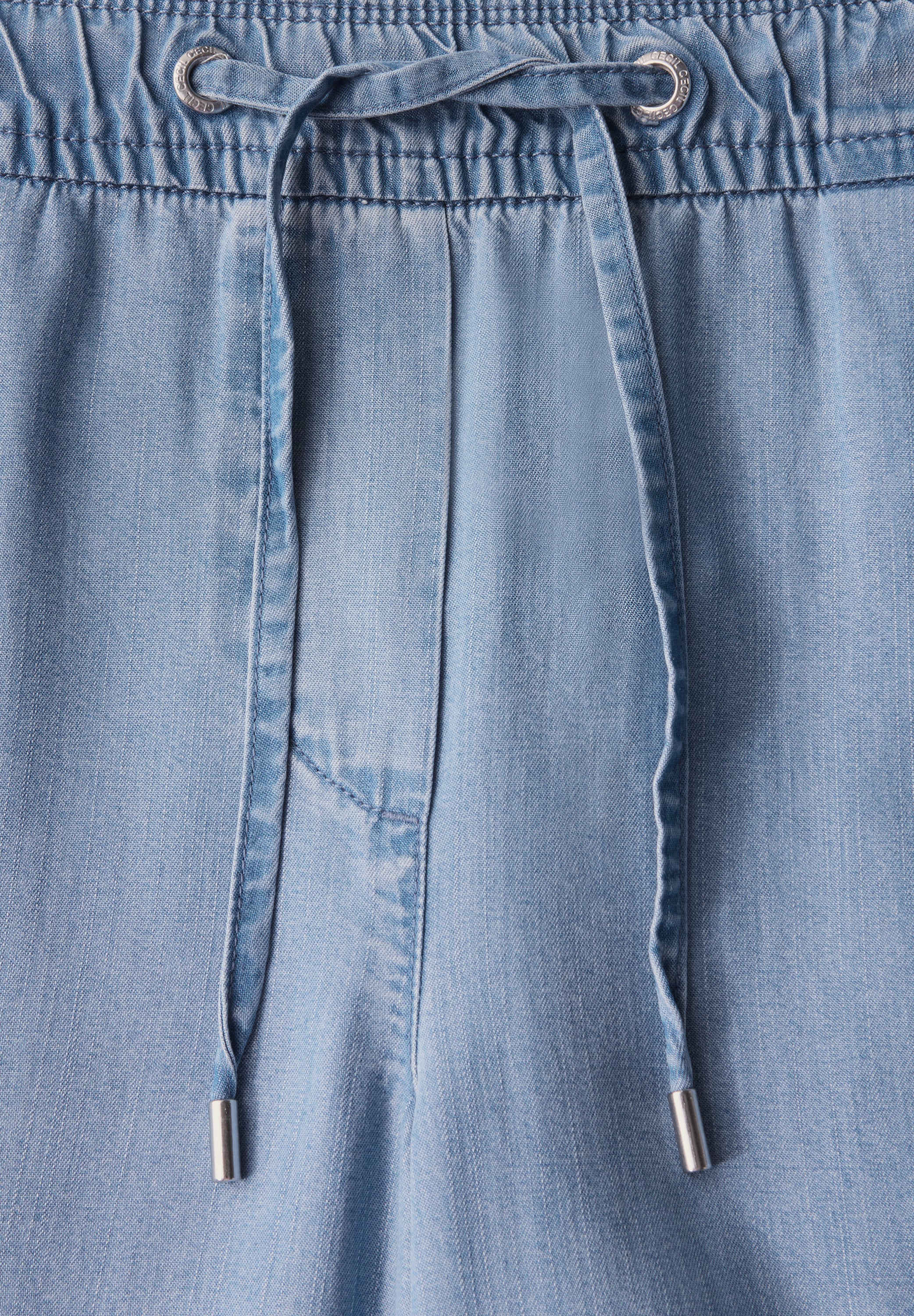 CECIL Loose Fit Damen Jeanshose mit High Waist und Wide Legs