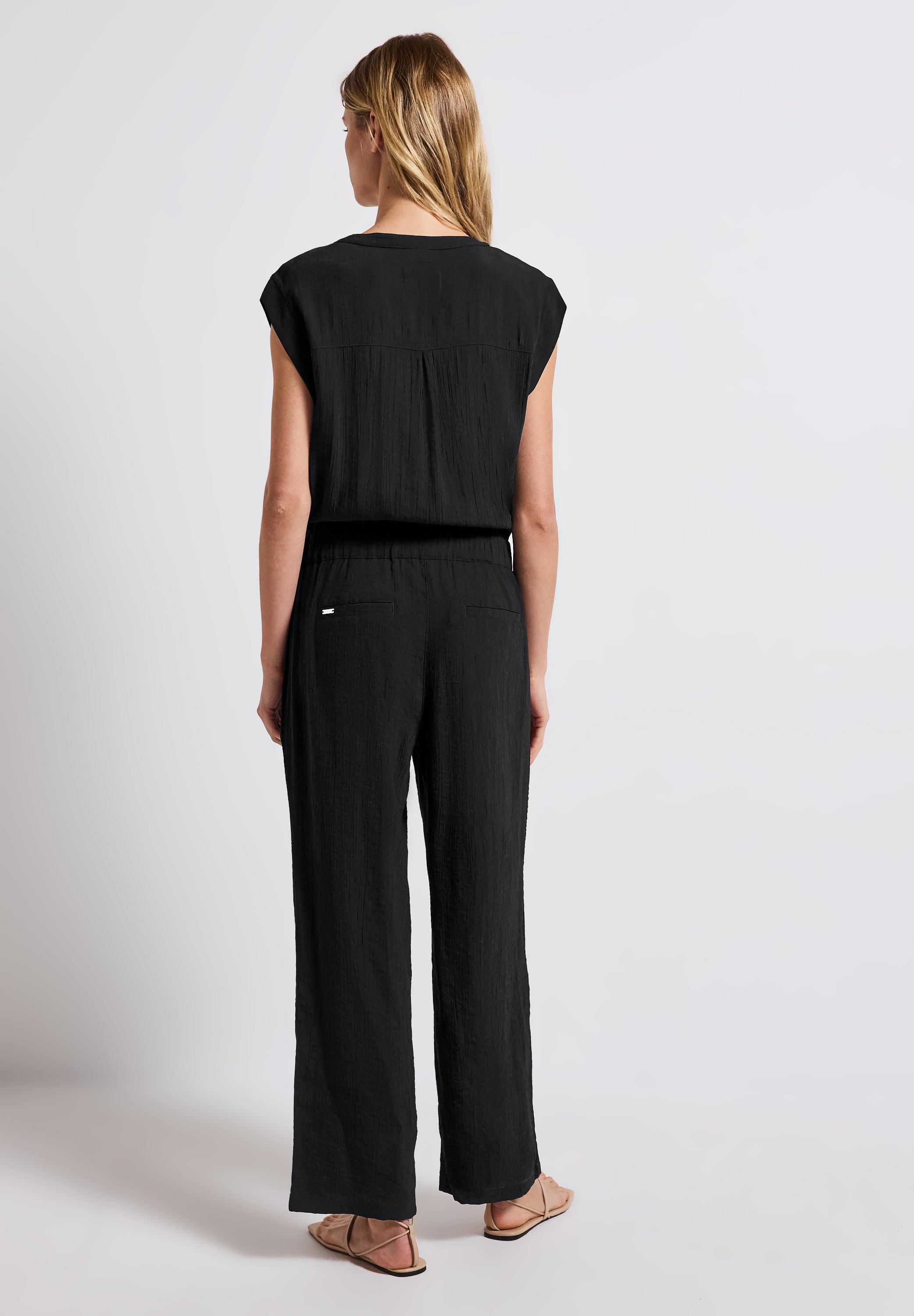 Street One Jumpsuit Damen mit Struktur und geschlitztem Ausschnitt