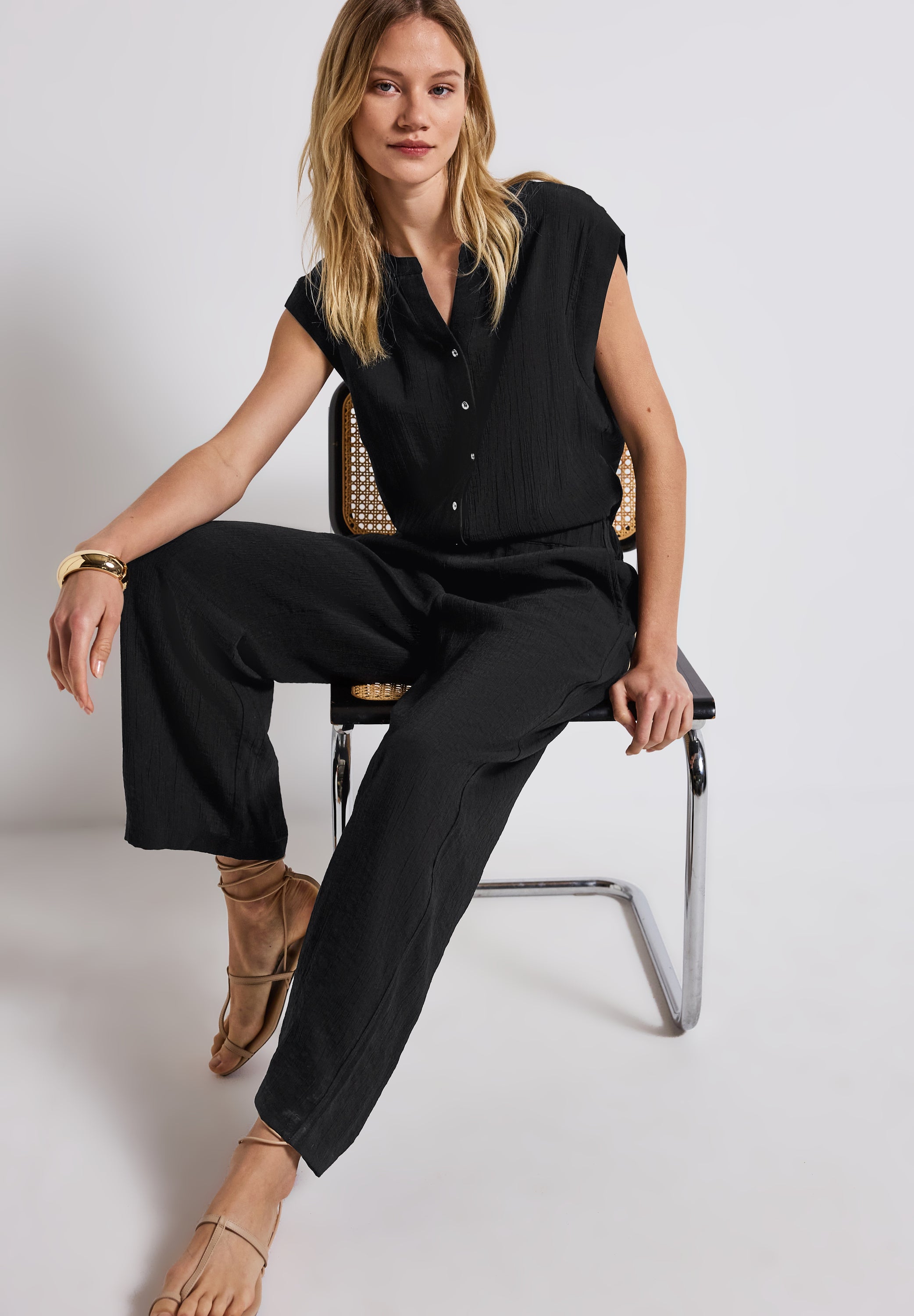 Street One Jumpsuit Damen mit Struktur und geschlitztem Ausschnitt