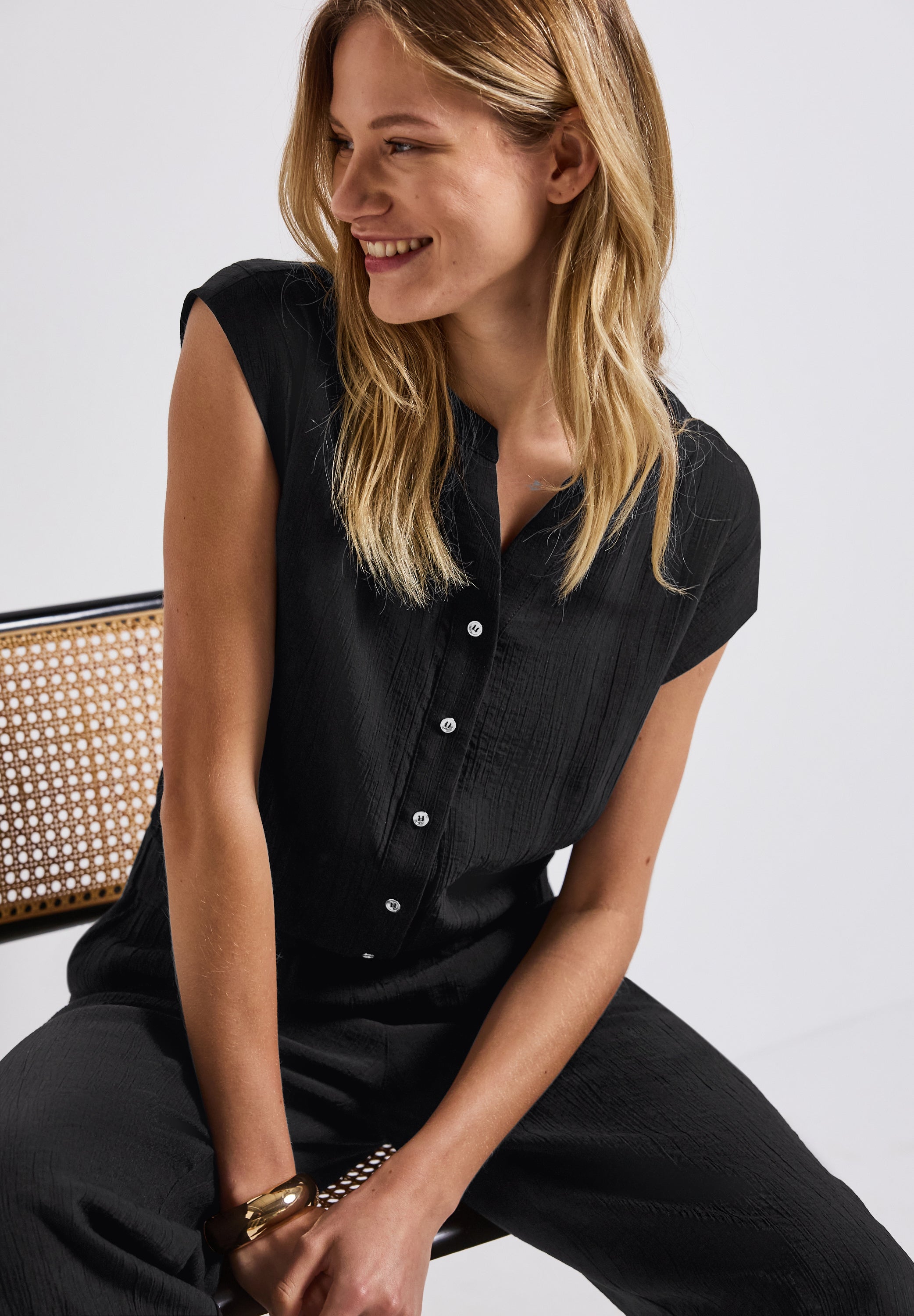 Street One Jumpsuit Damen mit Struktur und geschlitztem Ausschnitt