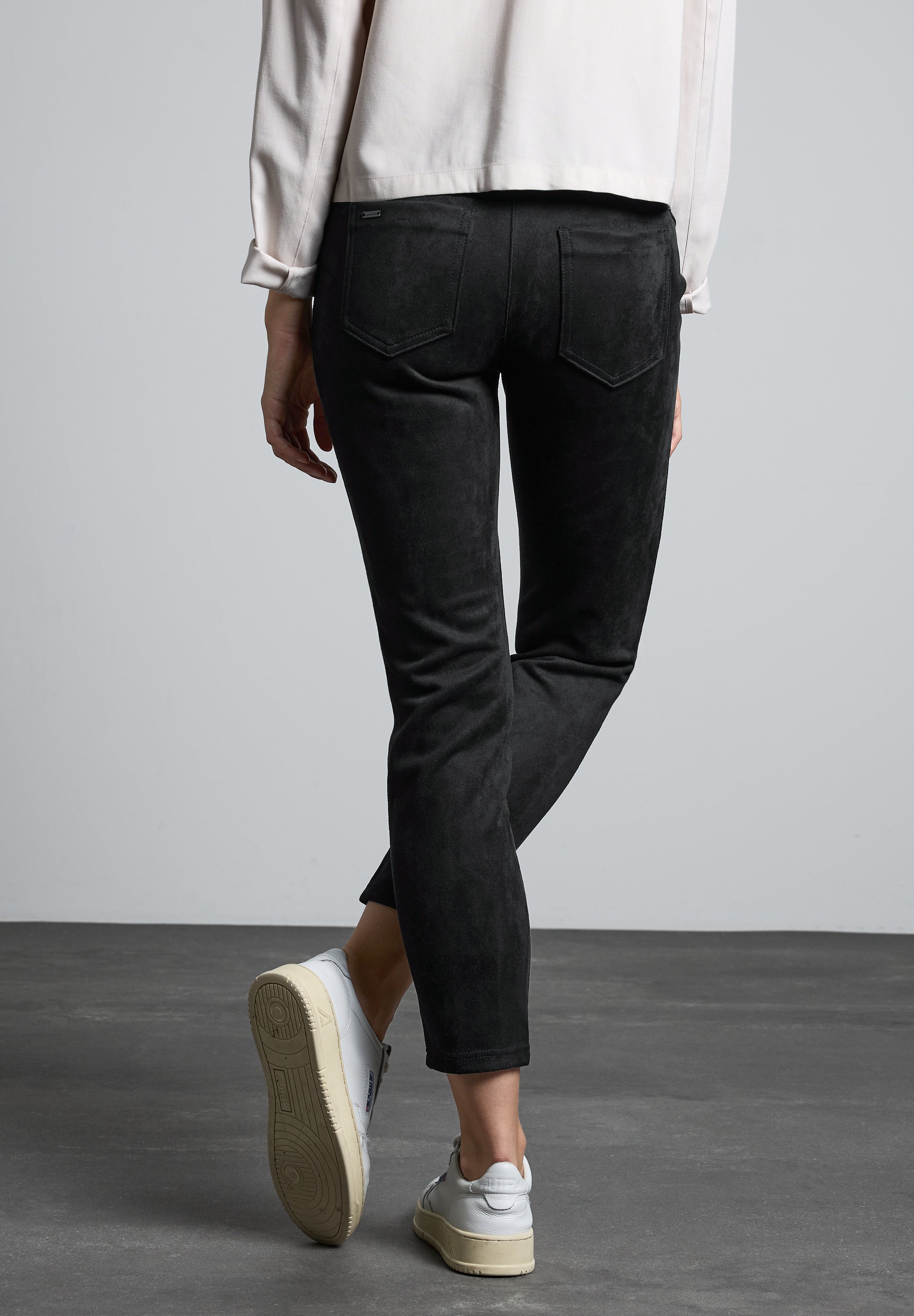 Street One Damen Hose Skinny Fit High Waist Velours-Look