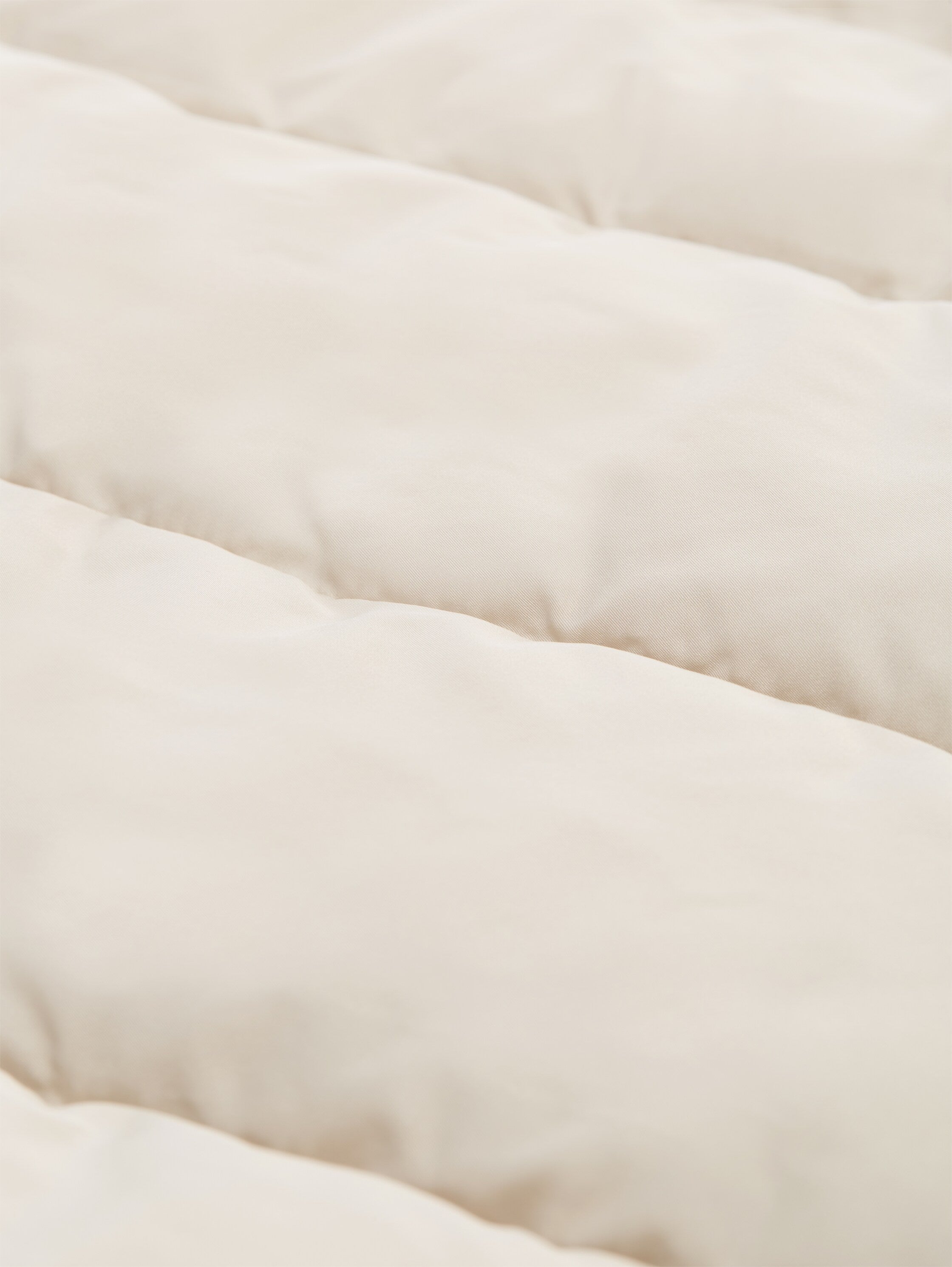 Puffermantel mit Stehkragen