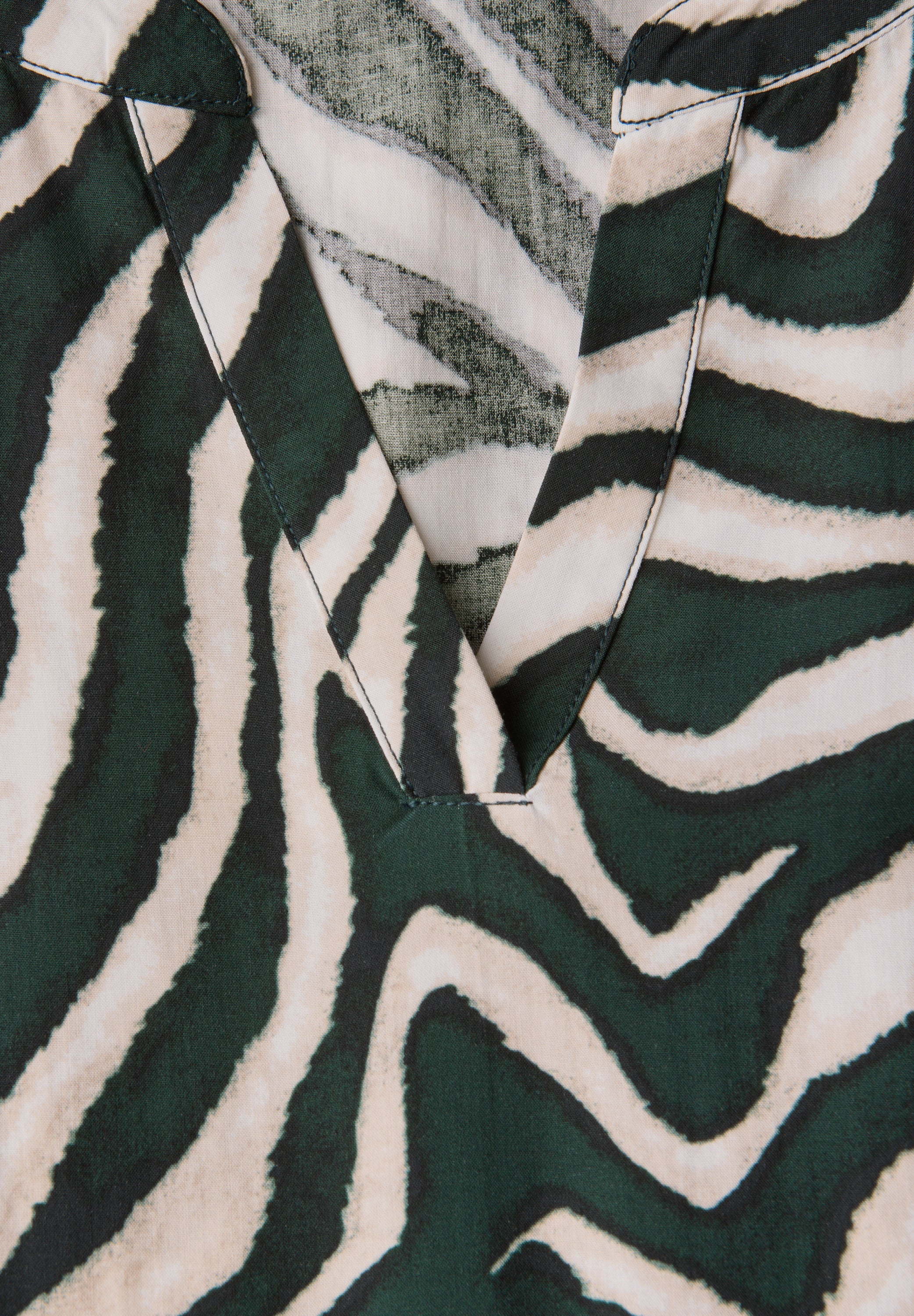 Street One Tunika-Kleid Damen mit grafischem Muster und geschlitztem Ausschnitt
