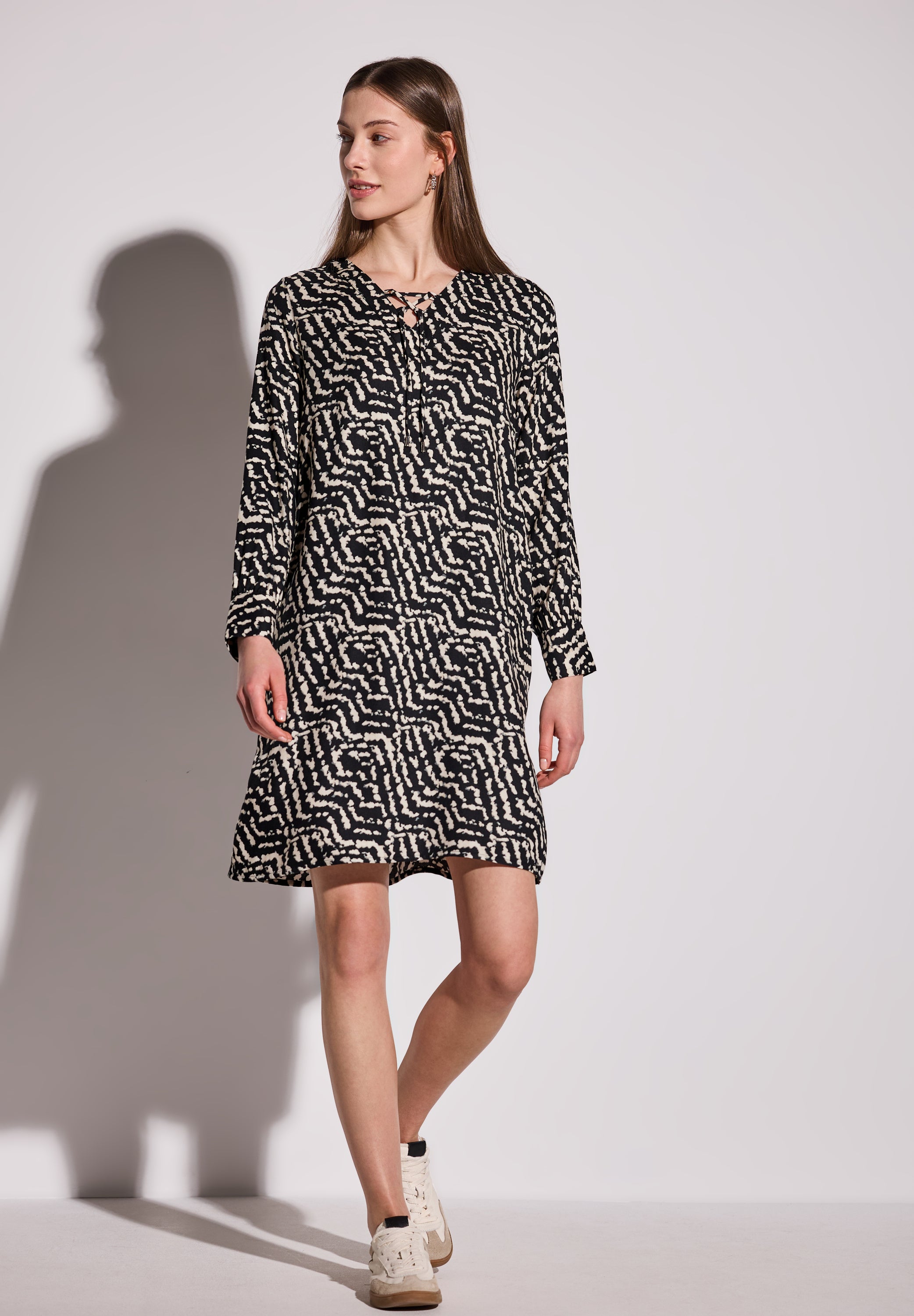 Street One Knielanges Tunika-Kleid Damen Leichtes Grafikmuster