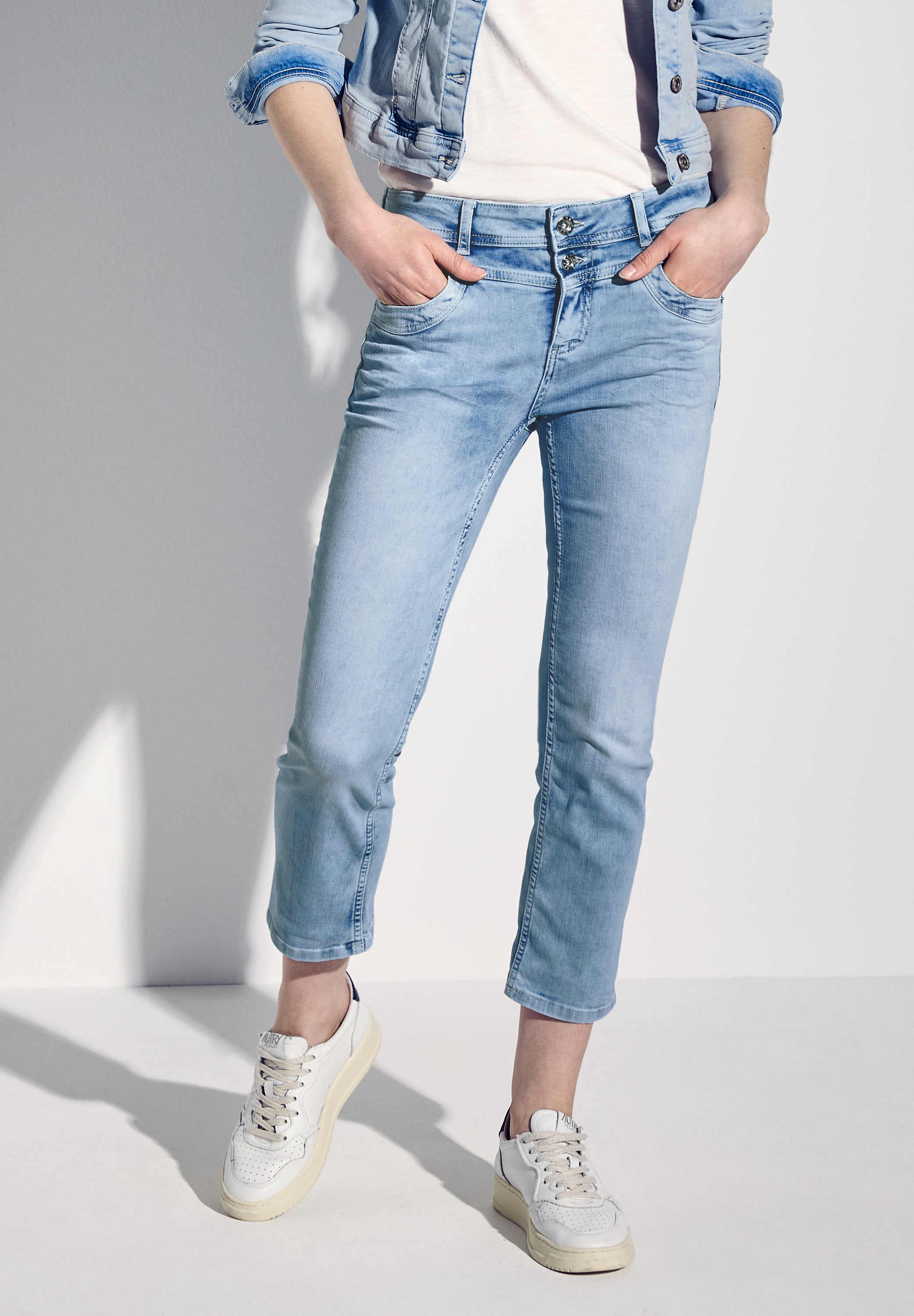 Street One Damen 7/8-Jeans Casual Fit Slim Legs Mid Waist Bleached