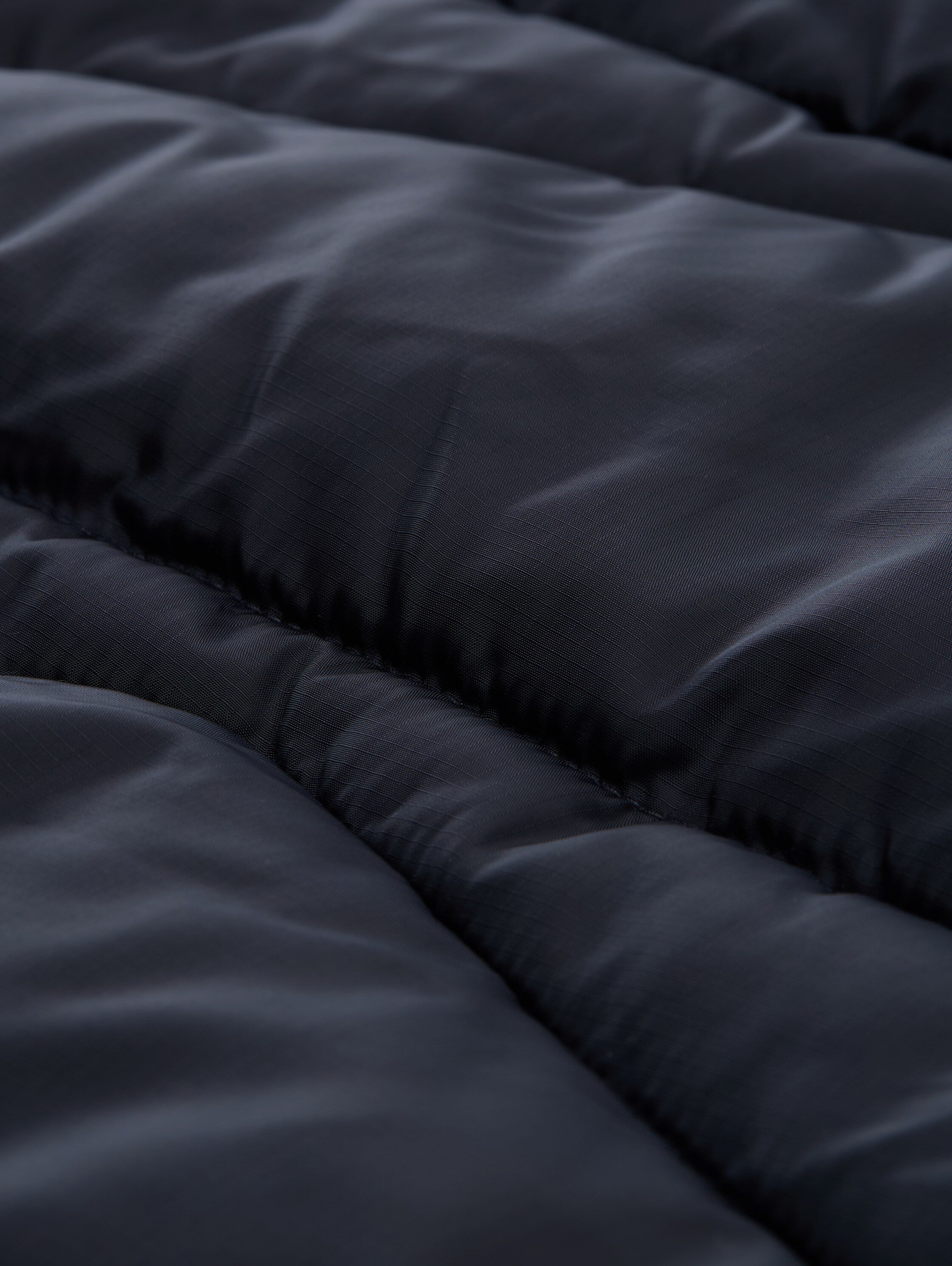 Puffermantel mit abnehmbarer Kapuze