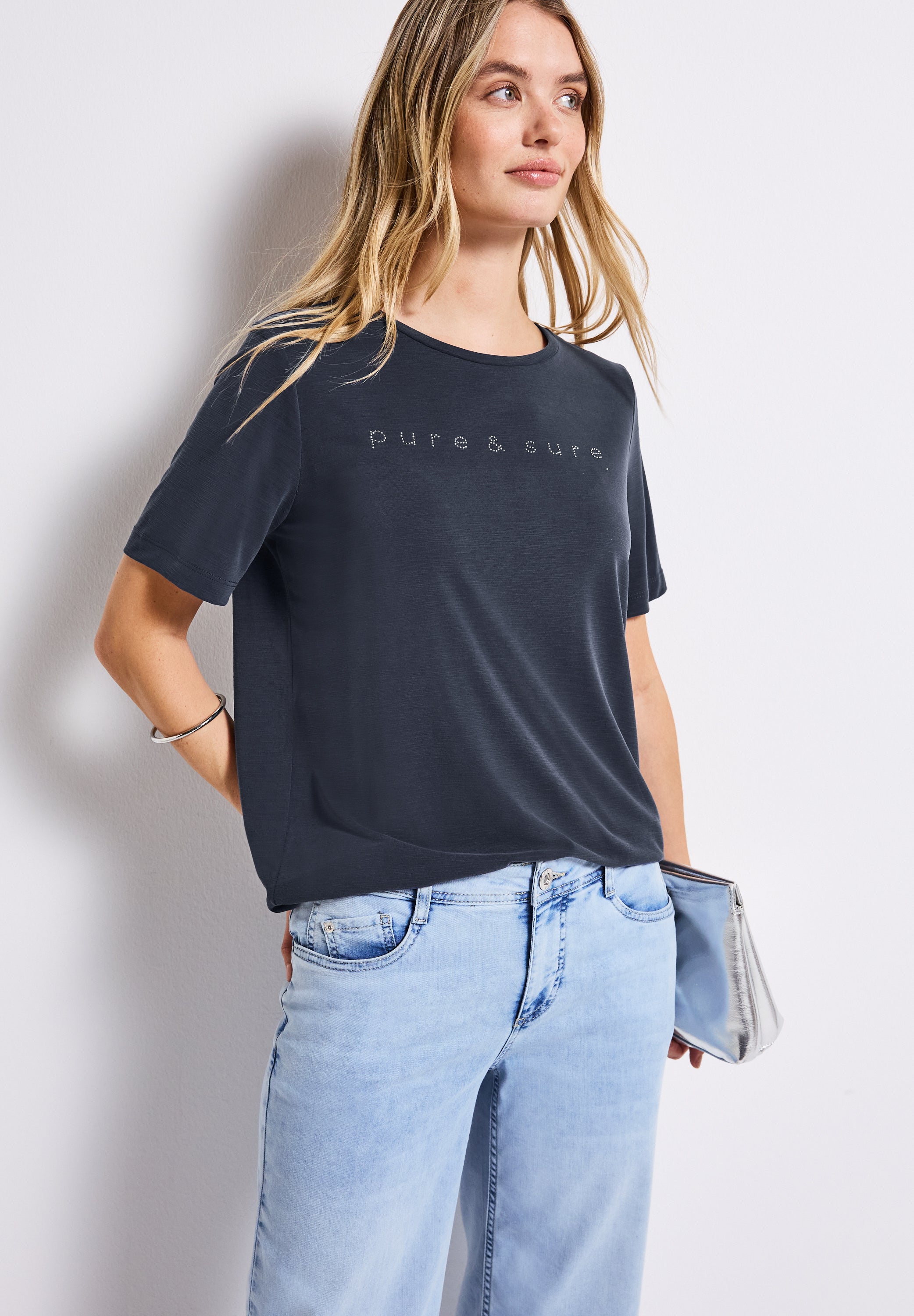 Street One Damen T-Shirt mit Schmucksteinen und Silk-Look-Qualität