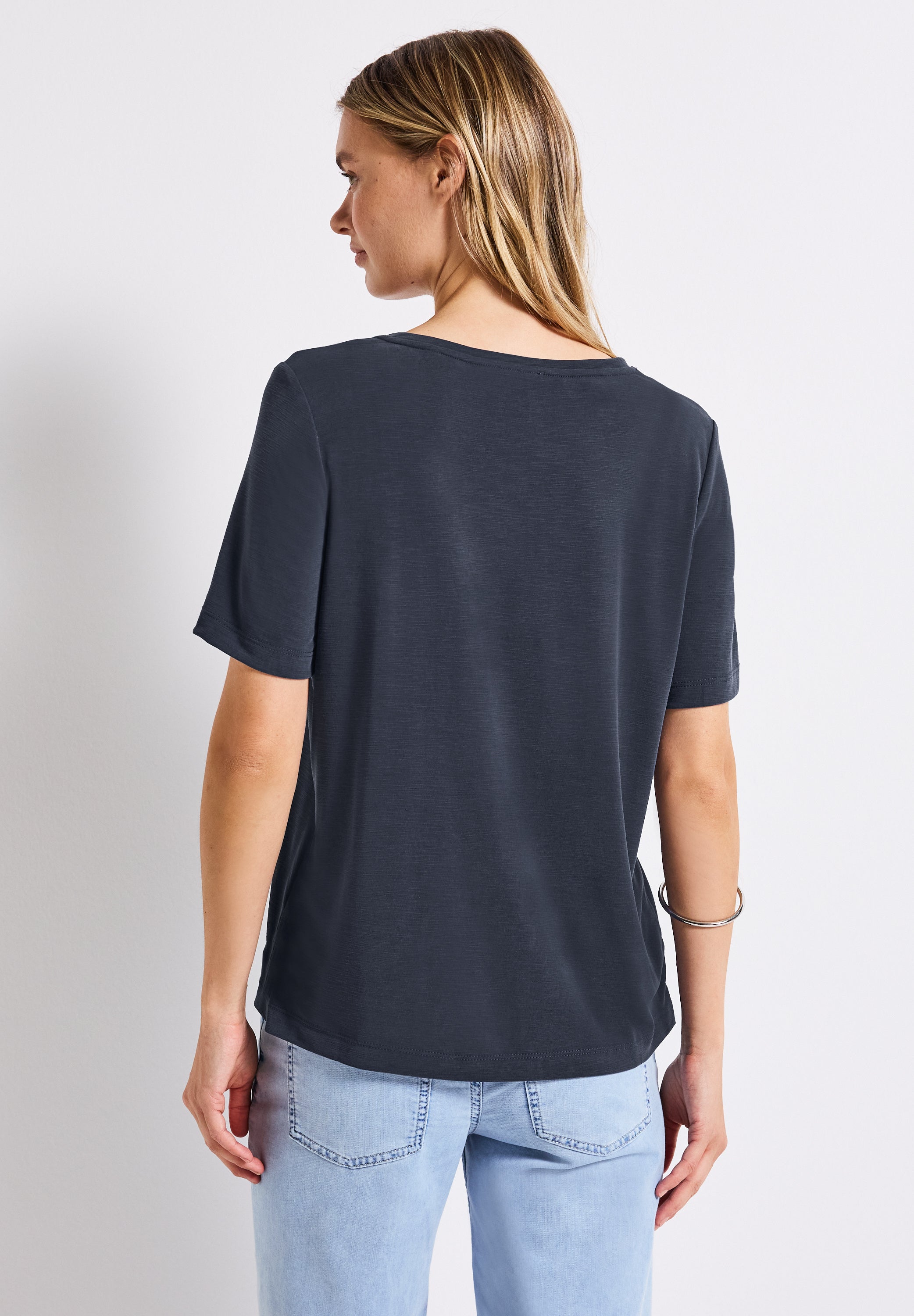 Street One Damen T-Shirt mit Schmucksteinen und Silk-Look-Qualität