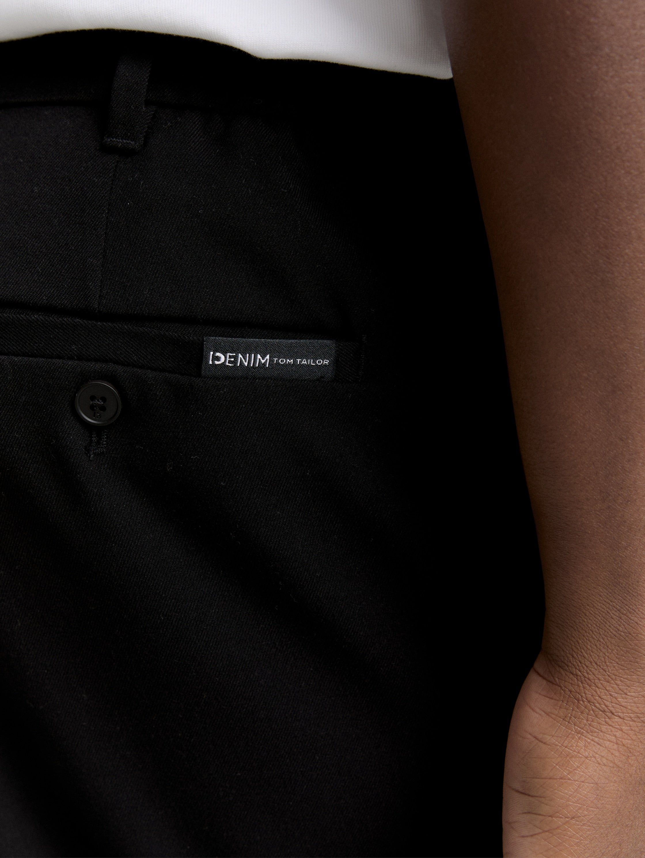 Tom Tailor Denim Chinohose für Erwachsene mit elastischem Hosenbund