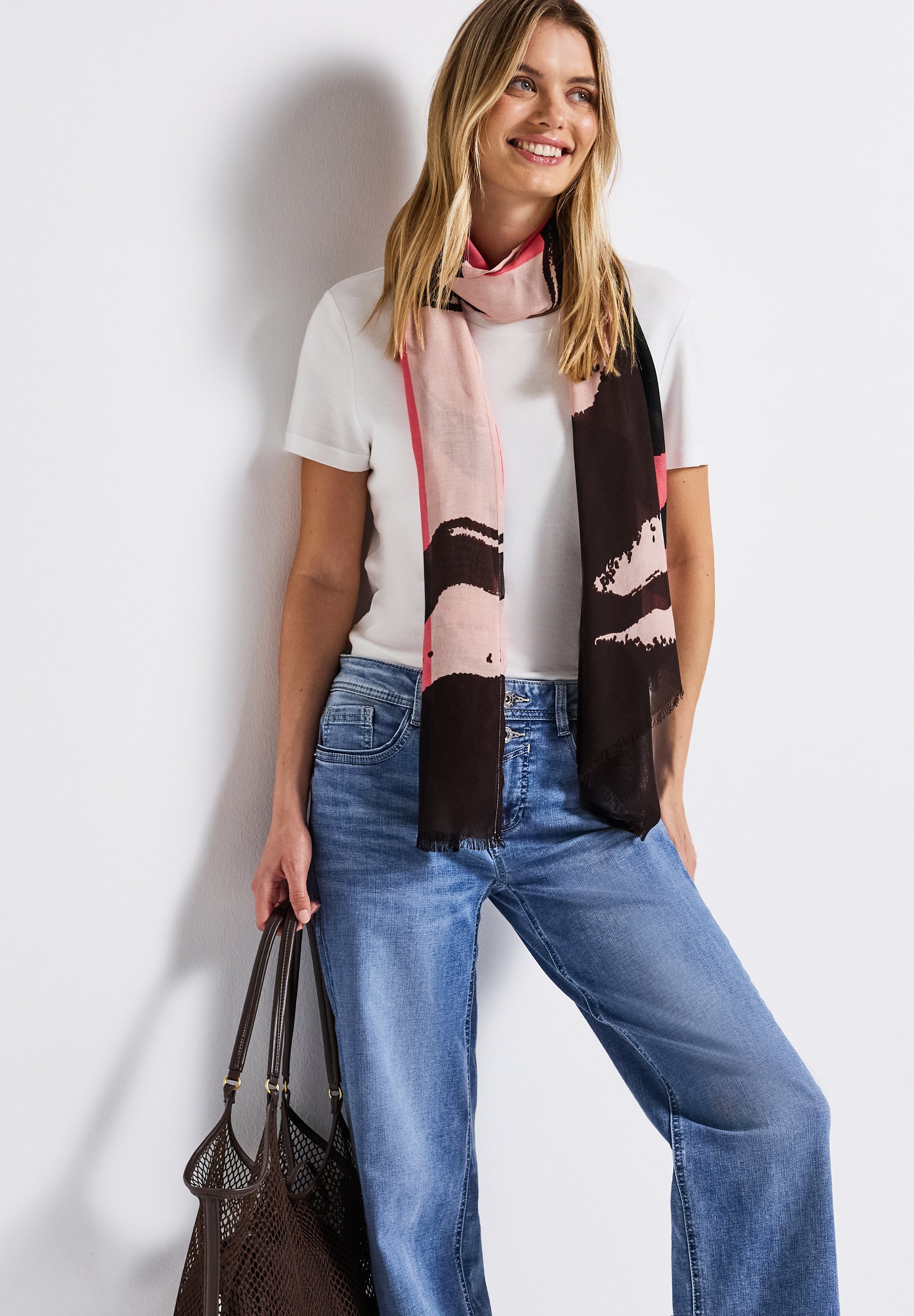 Street One langer Schal Damen mit grafischem Muster und Fransen