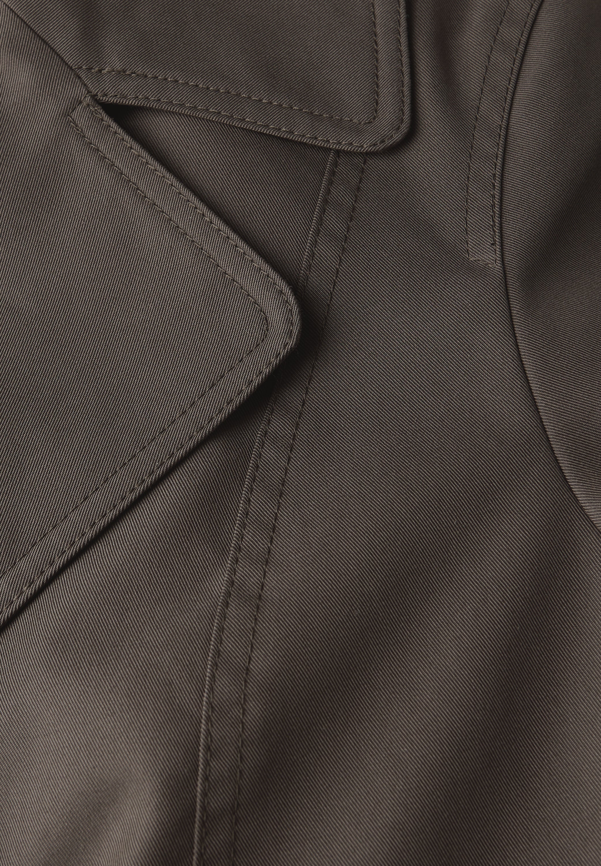 Kurzer Trenchcoat