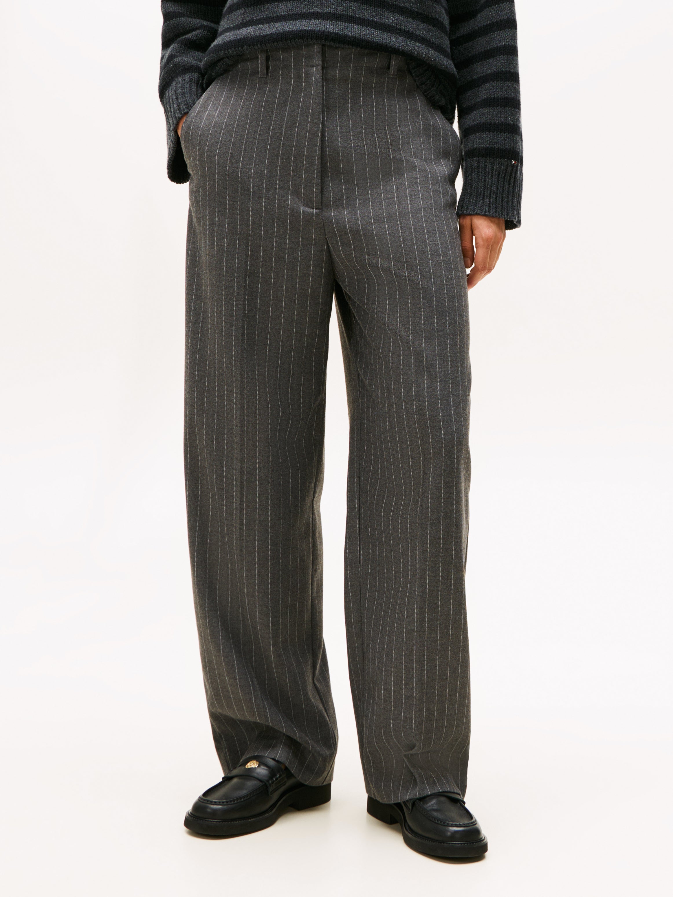 PINSTRIPE LOOSE STRAIGHT PANT