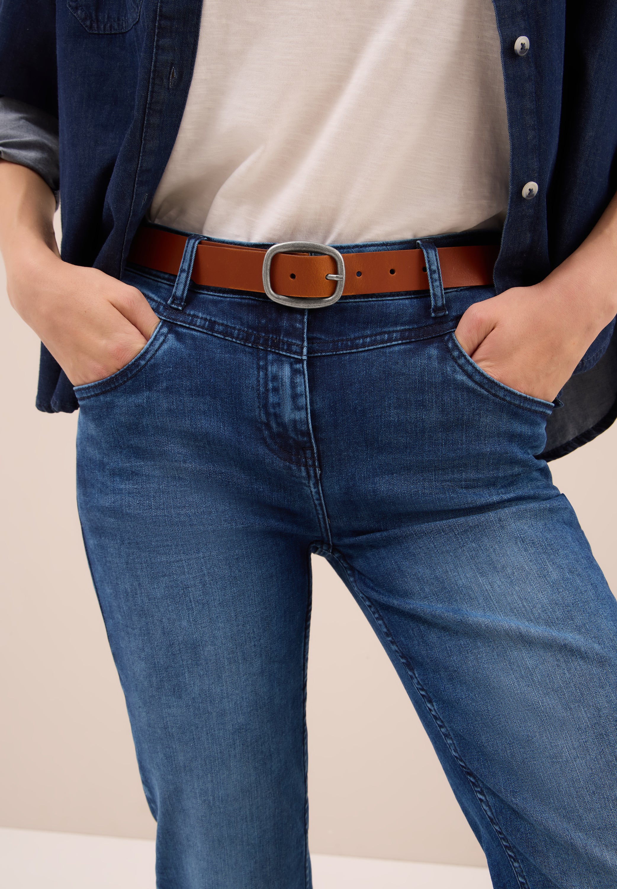 CECIL Damen Ledergürtel Silberfarbene Schnalle