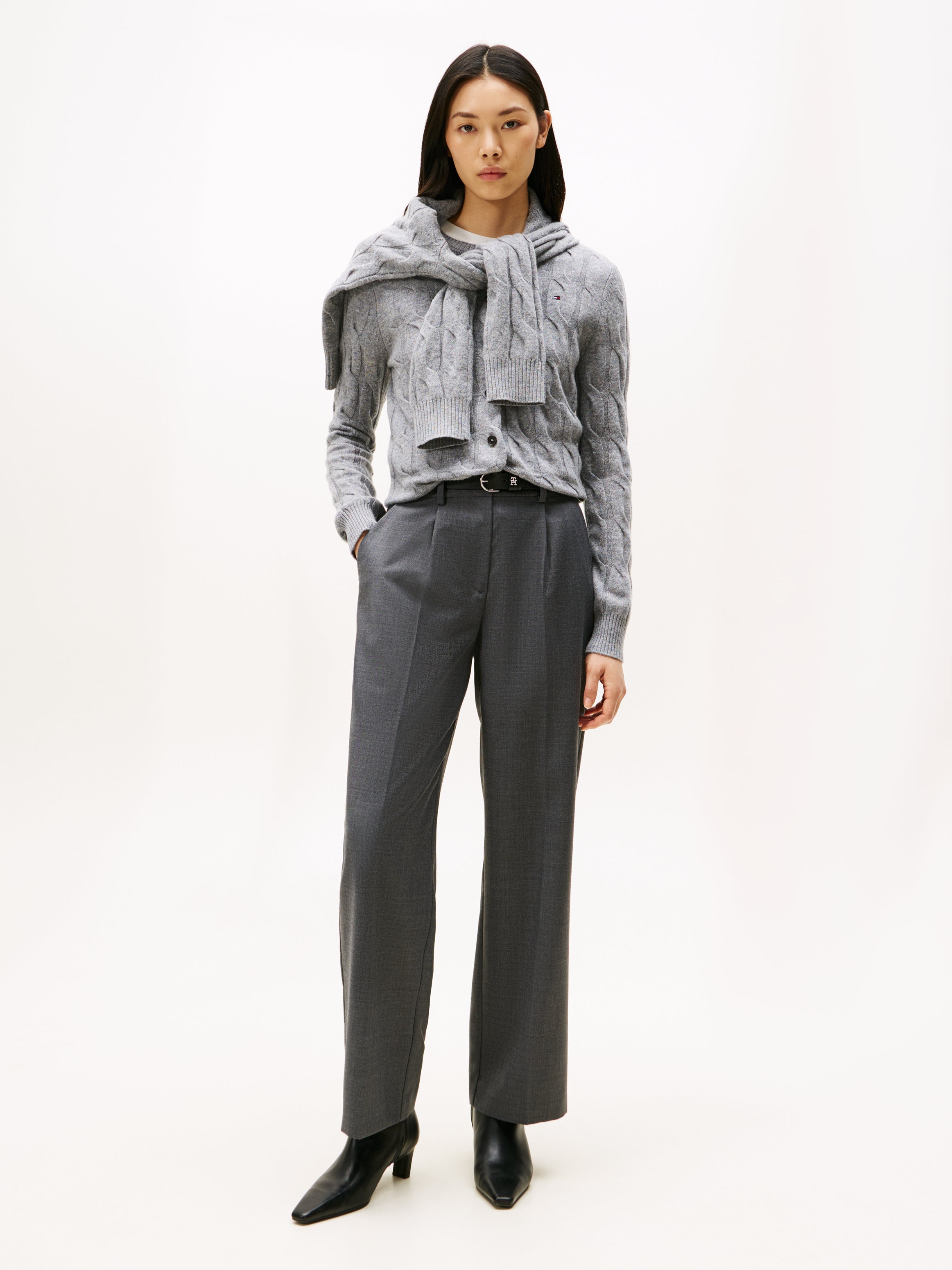 SOFT WOOL CABLE C-NK LS CARDIGAN