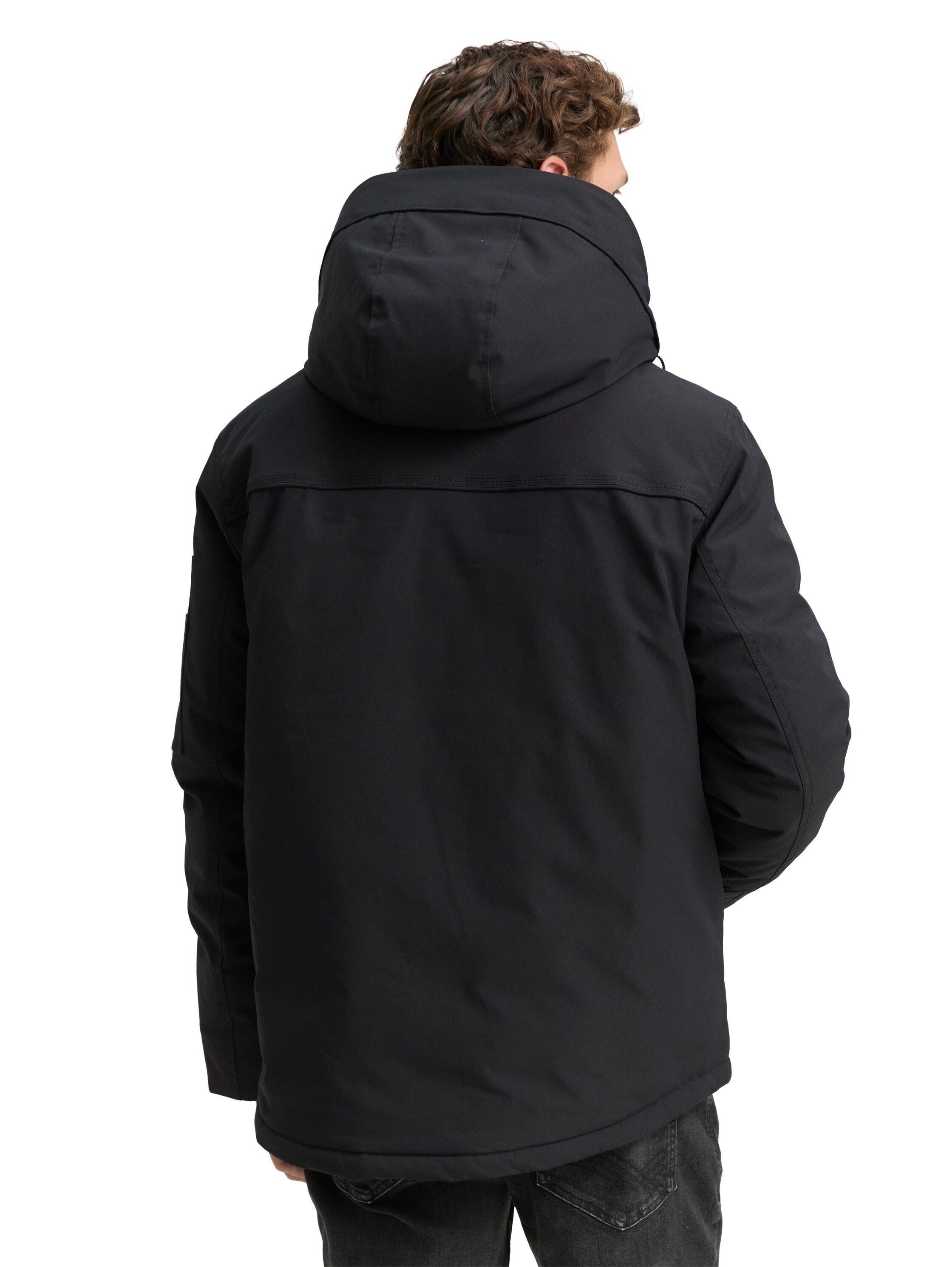Winterjacke mit abnehmbarer Kapuze