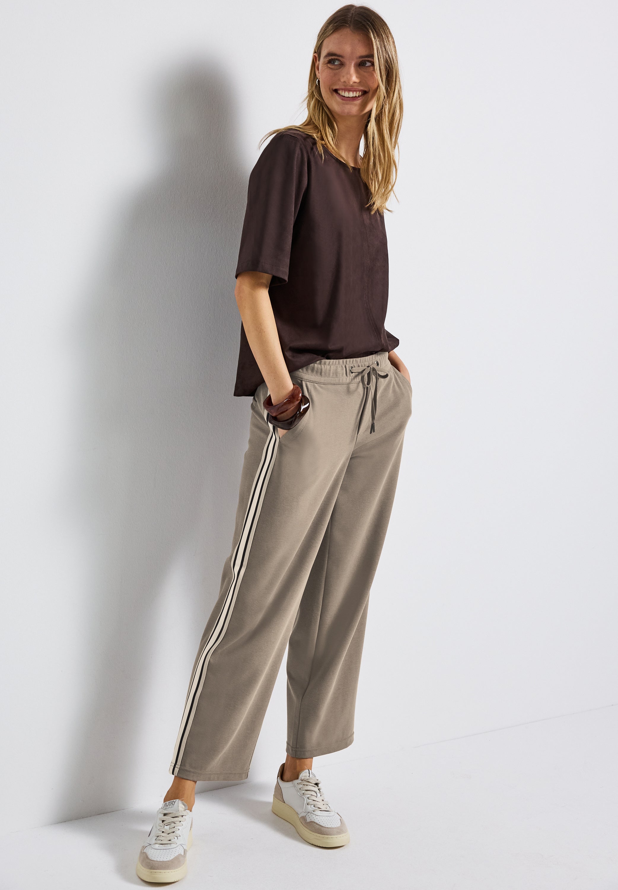 Straight Leg Strukturhose