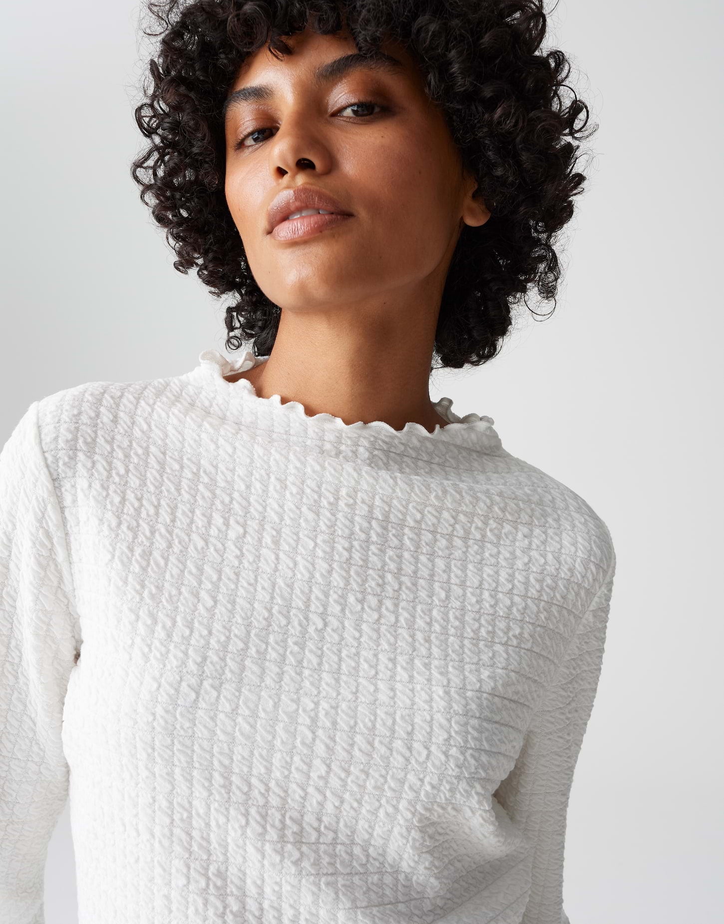 OPUS Damen Funnel Neck Langarmshirt 3D Struktur elastisch