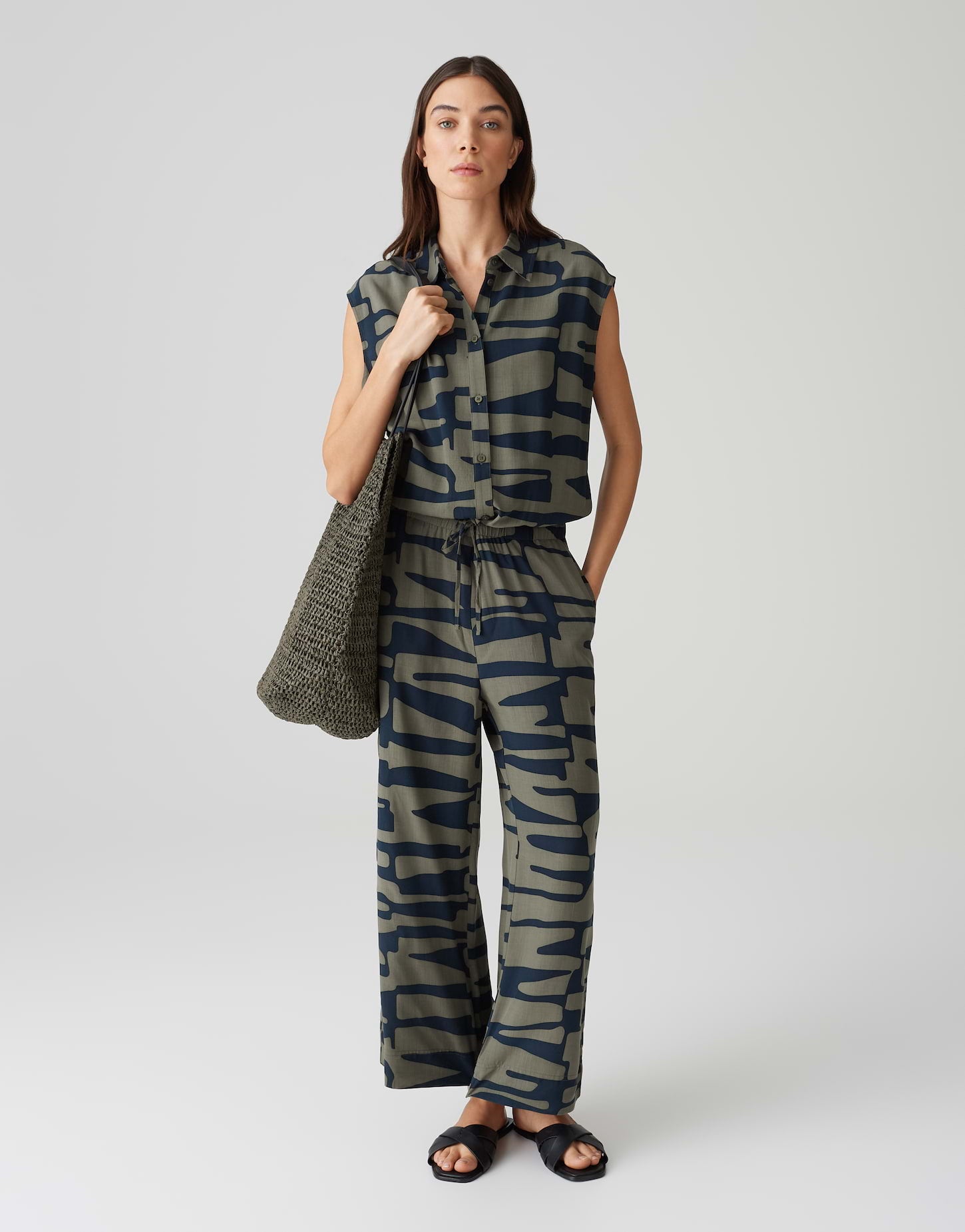 Overall DOB - OPUS GmbH - 10423313225360