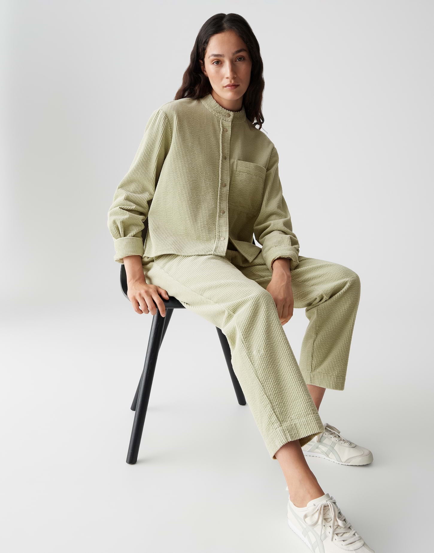 OPUS Boxy Fit Damen Cordhemd mit Stehkragen und Knopfleiste