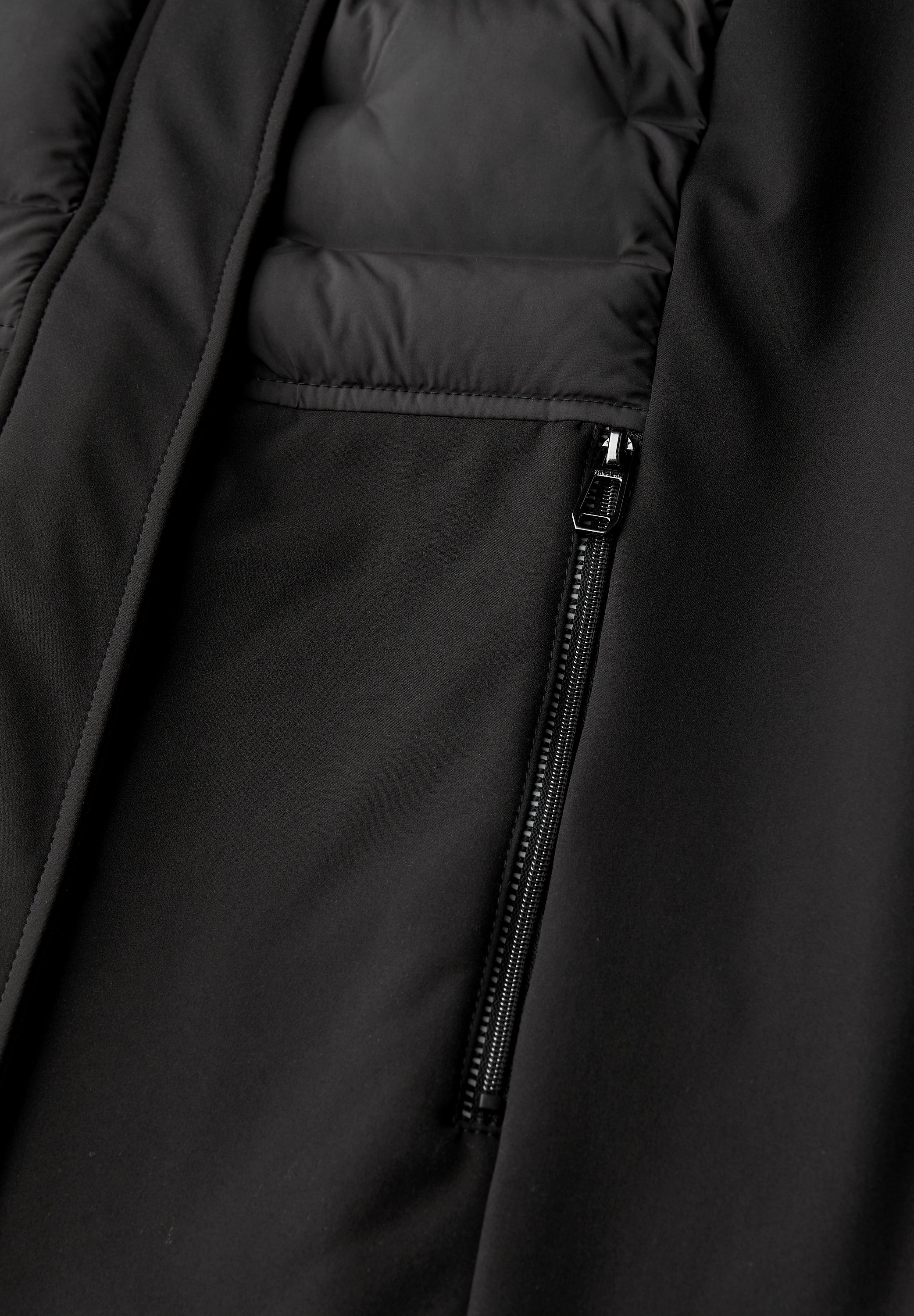 Softshelljacke mit Details