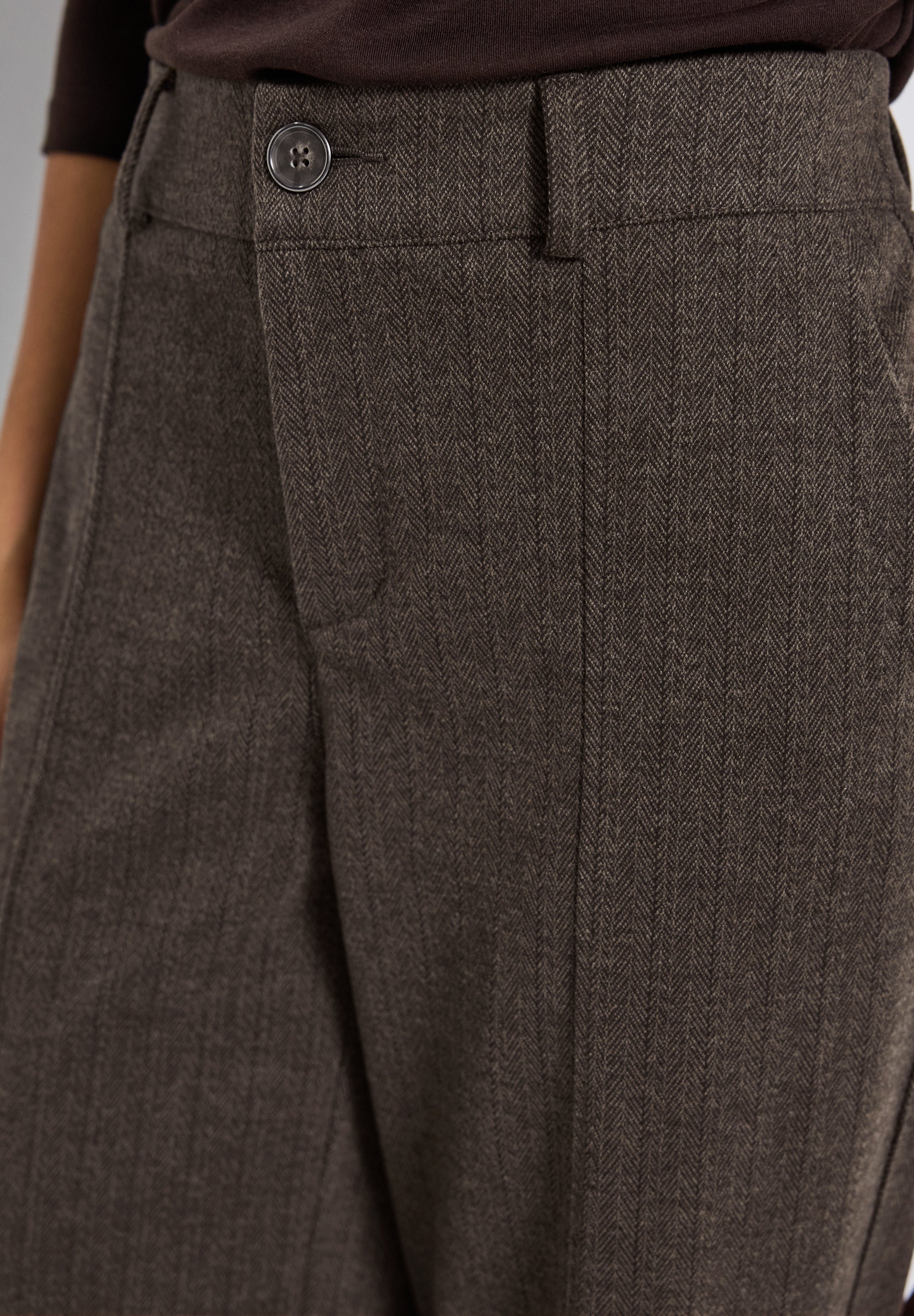 Straight Leg Hose