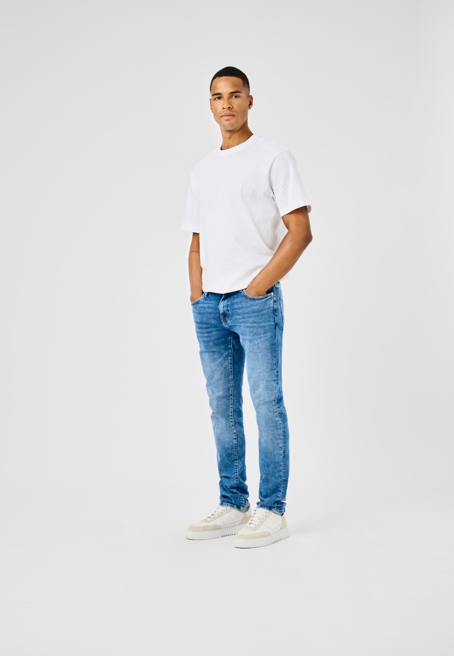 ONSWEFT REG. MB 5094 TAI DNM NOOS