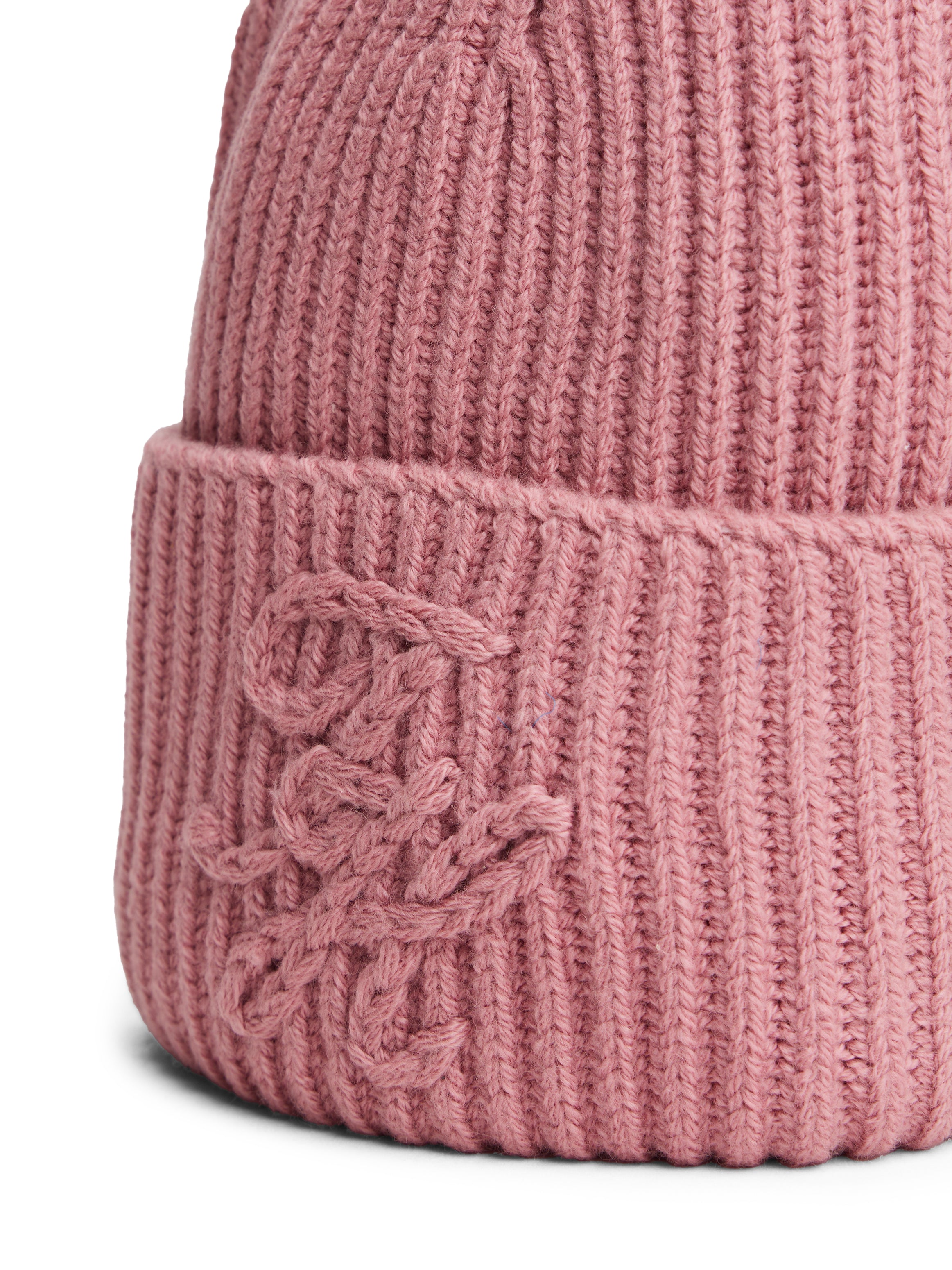 TH ELEVATED SCRIPT BEANIE