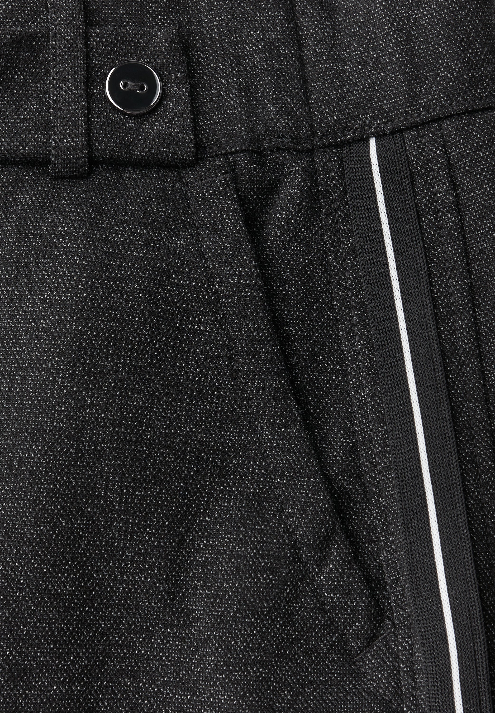Straight Leg Hose mit Tape