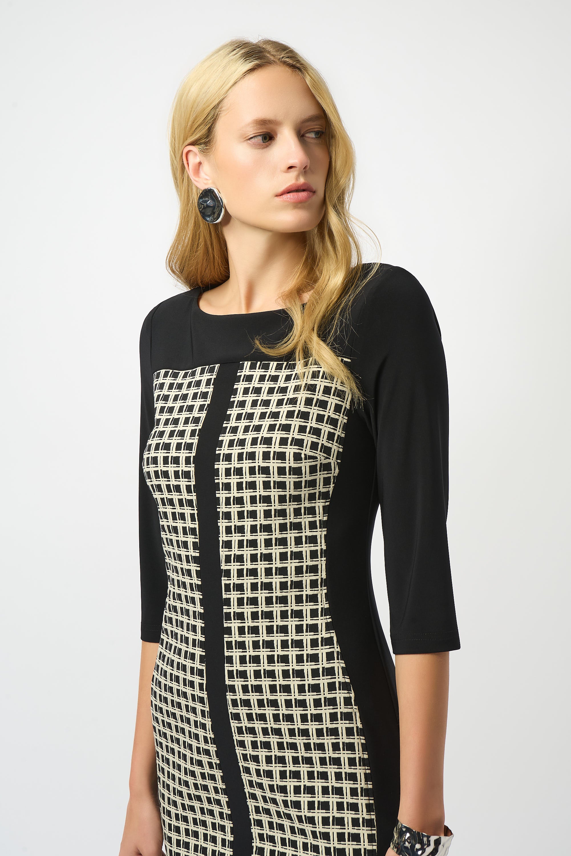 Etuikleid mit Jacquard-Muster und geometrischem Print