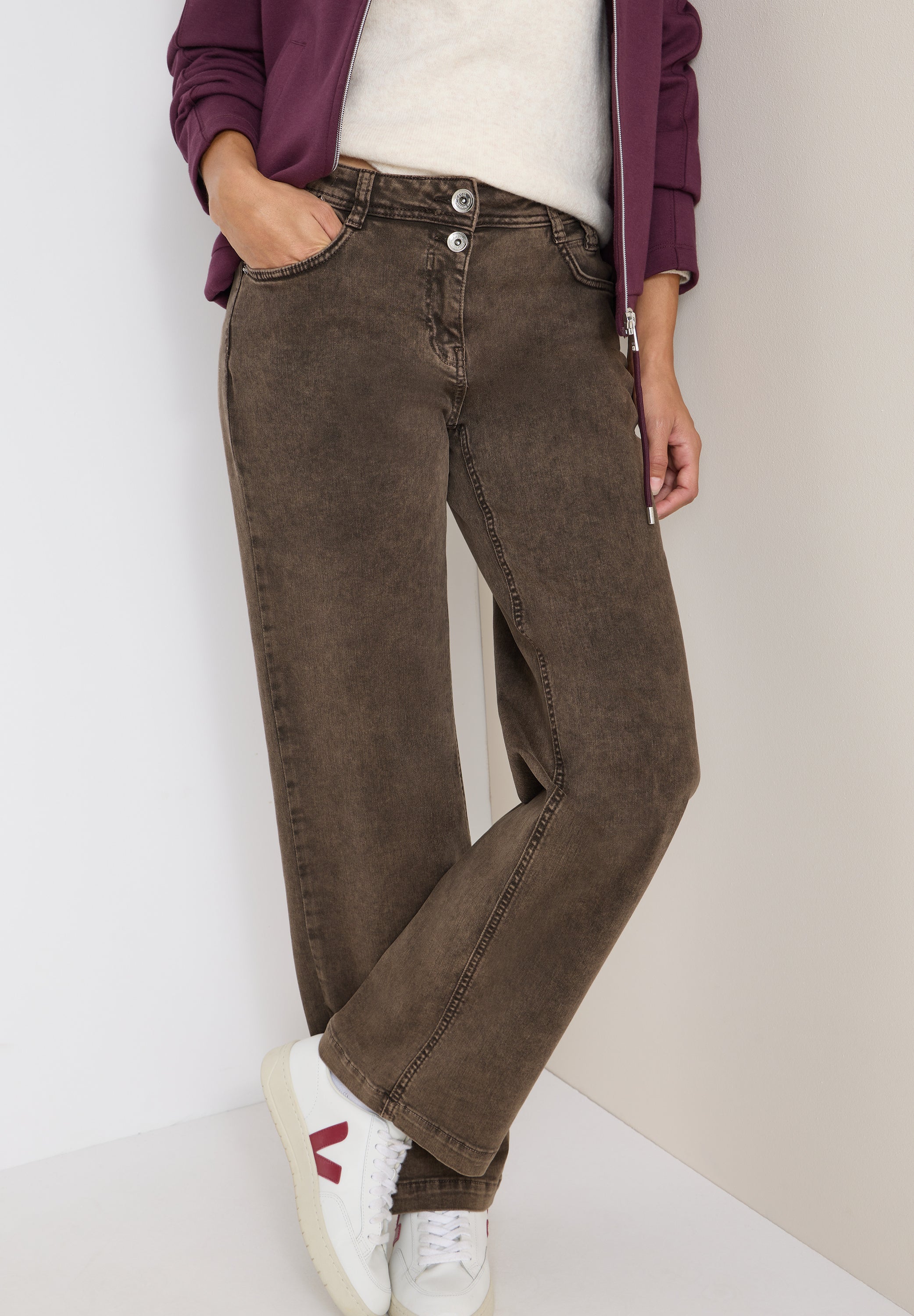 Wide Leg Jeans