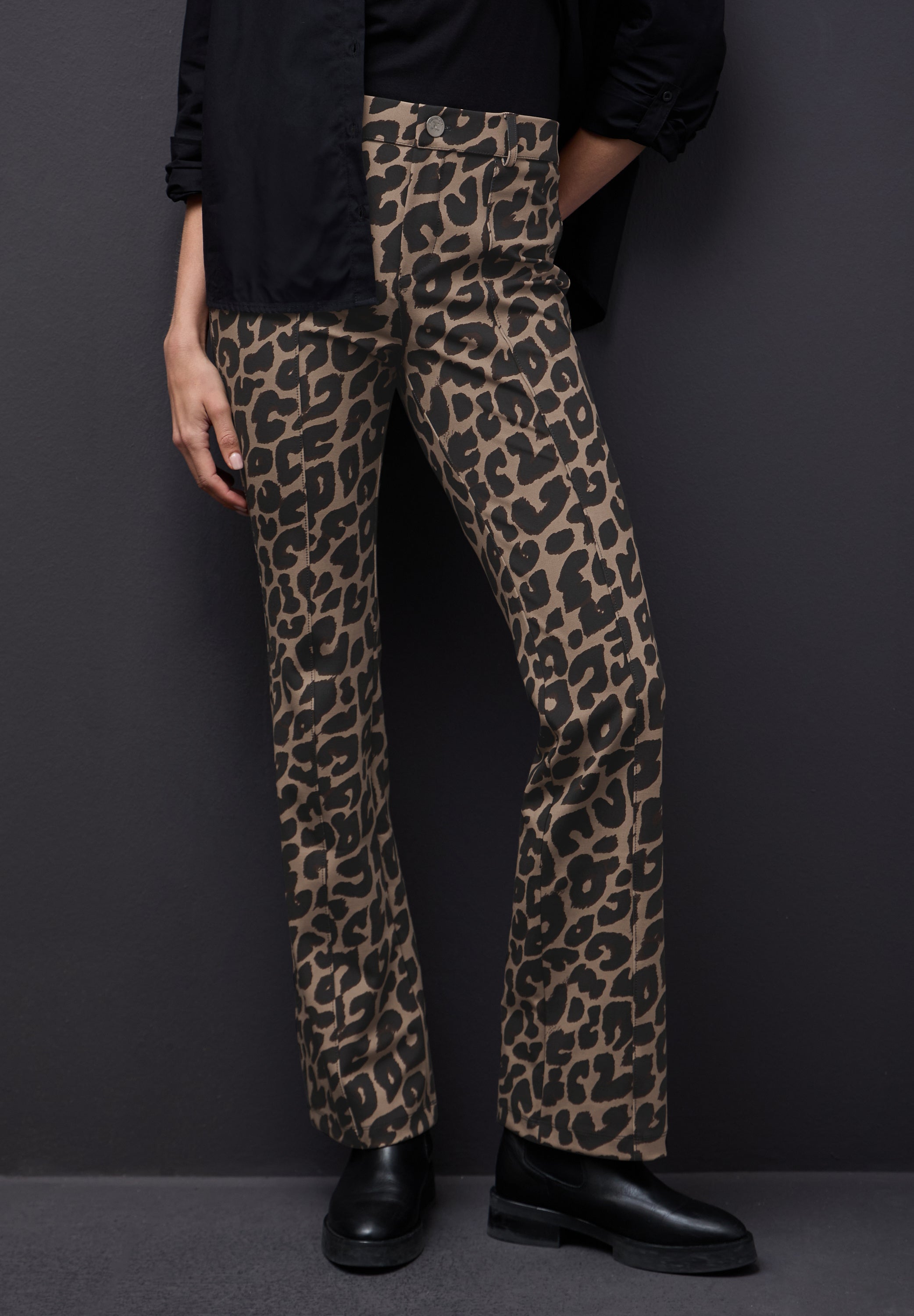 Street One Damen Hose York Leo-Muster High Waist Bootcut Slim Fit