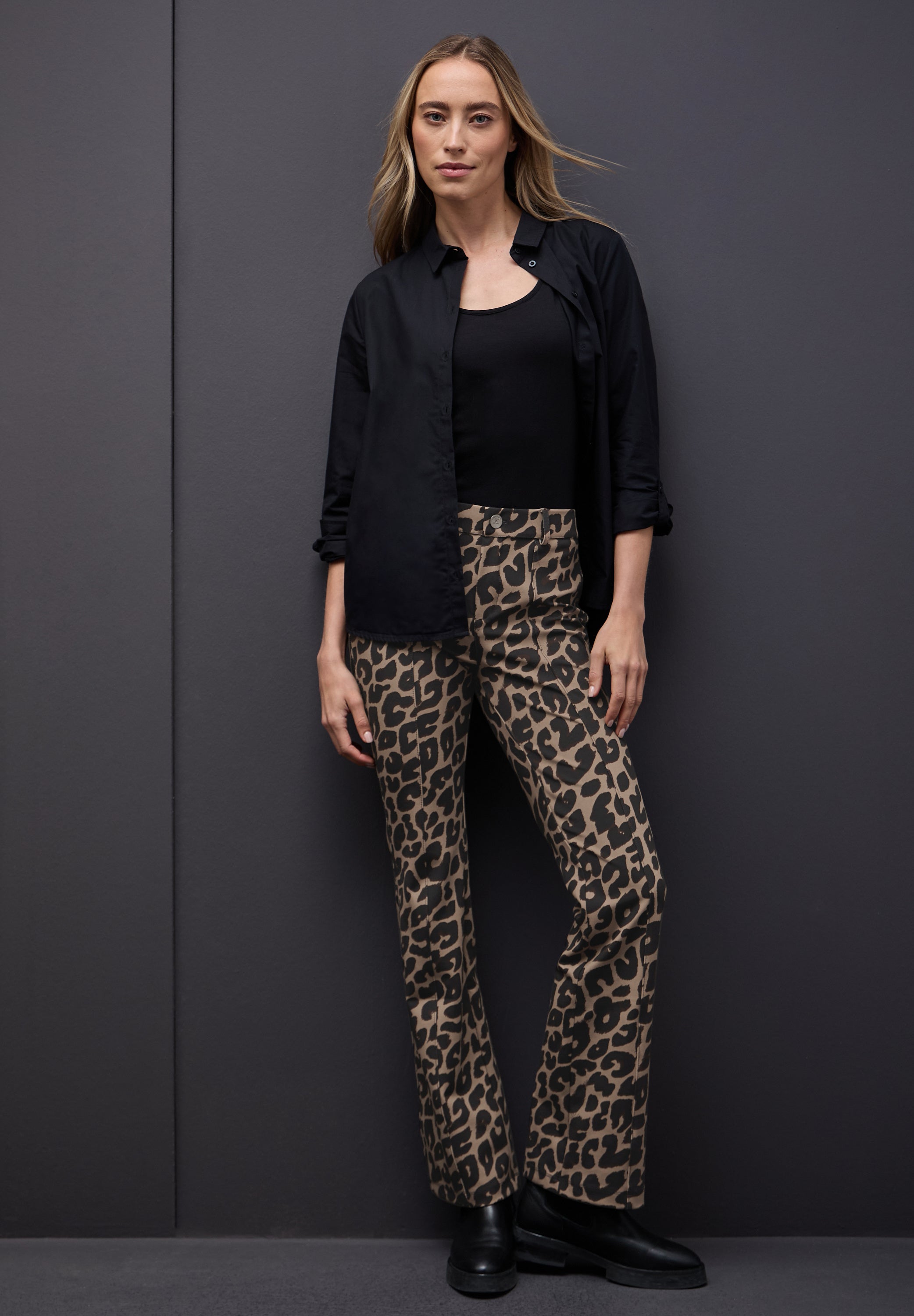 Street One Damen Hose York Leo-Muster High Waist Bootcut Slim Fit