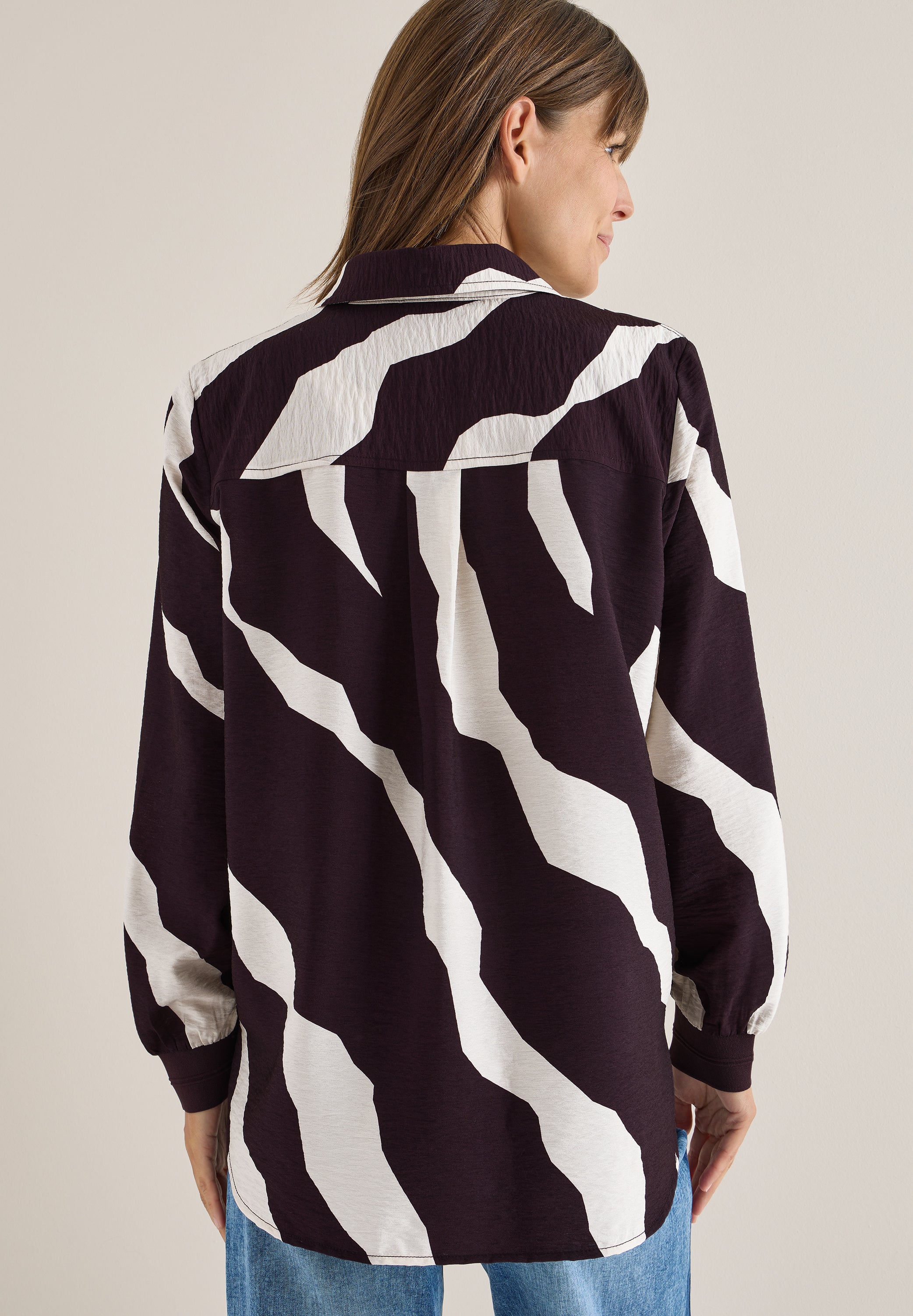 CECIL Damen Bluse Langarm Hemdkragen Grafisches Muster Soft Wave