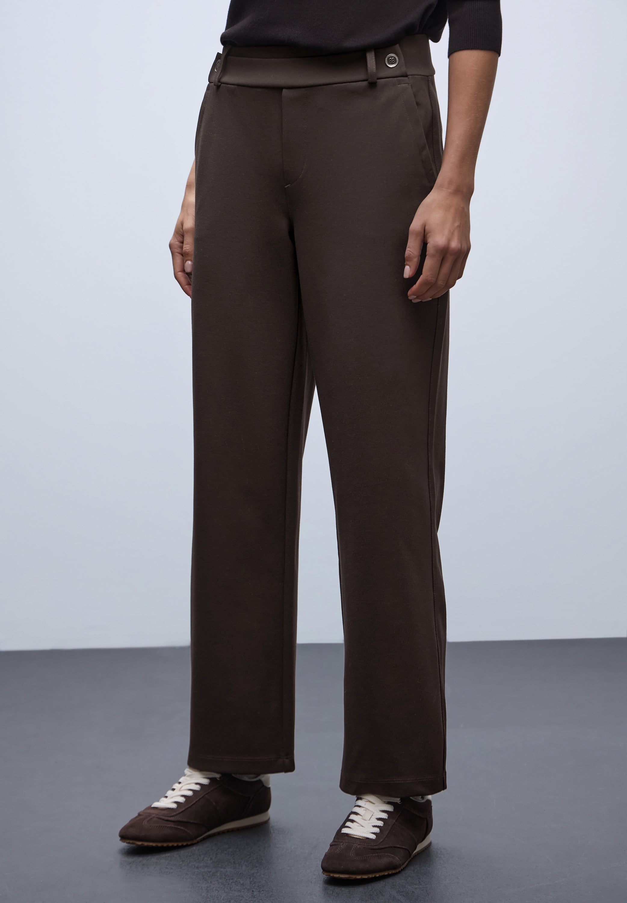 Street One Damen Straight Leg Hose Knopfdetail Stretchanteil