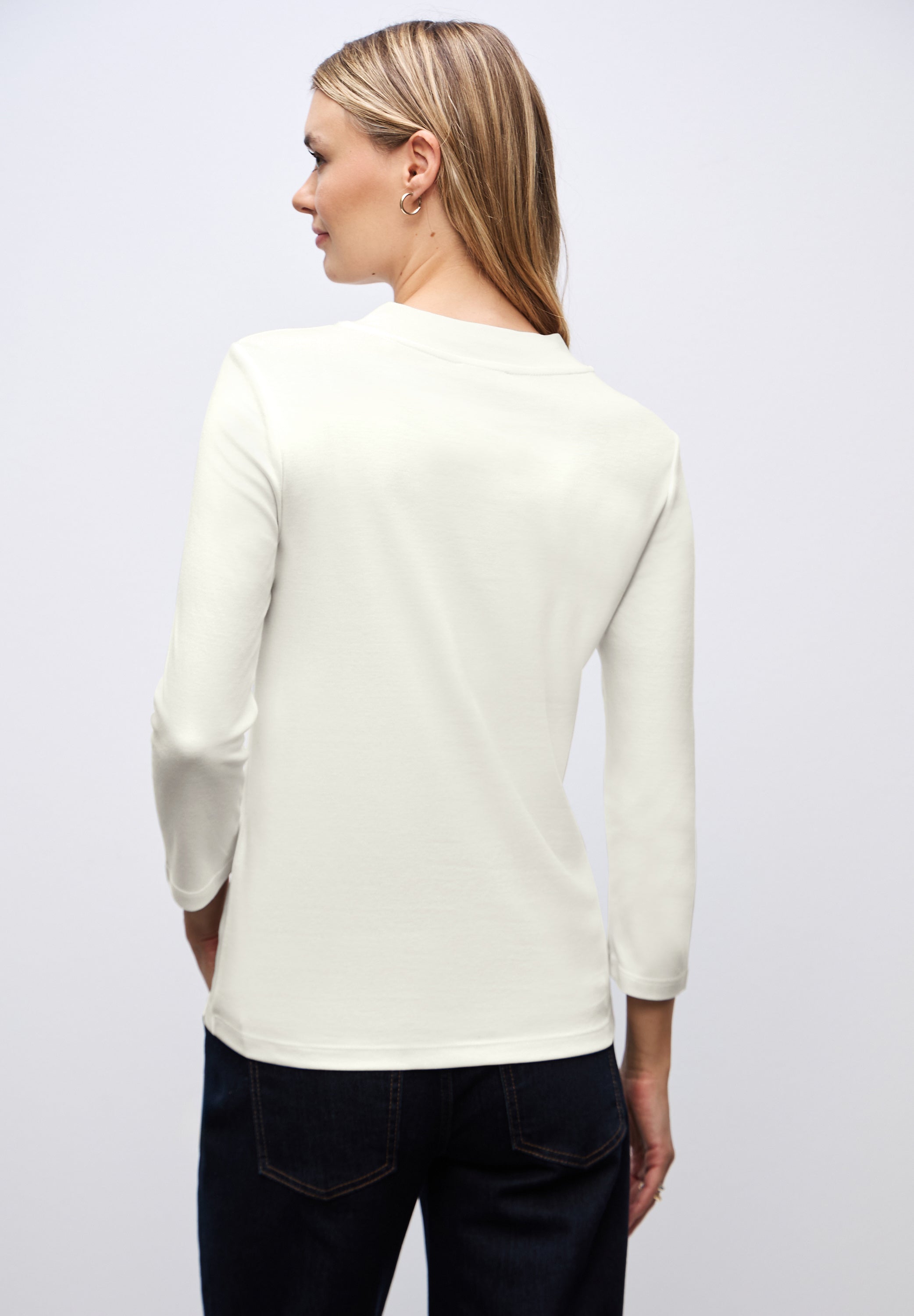 Basic Turtleneck Shirt