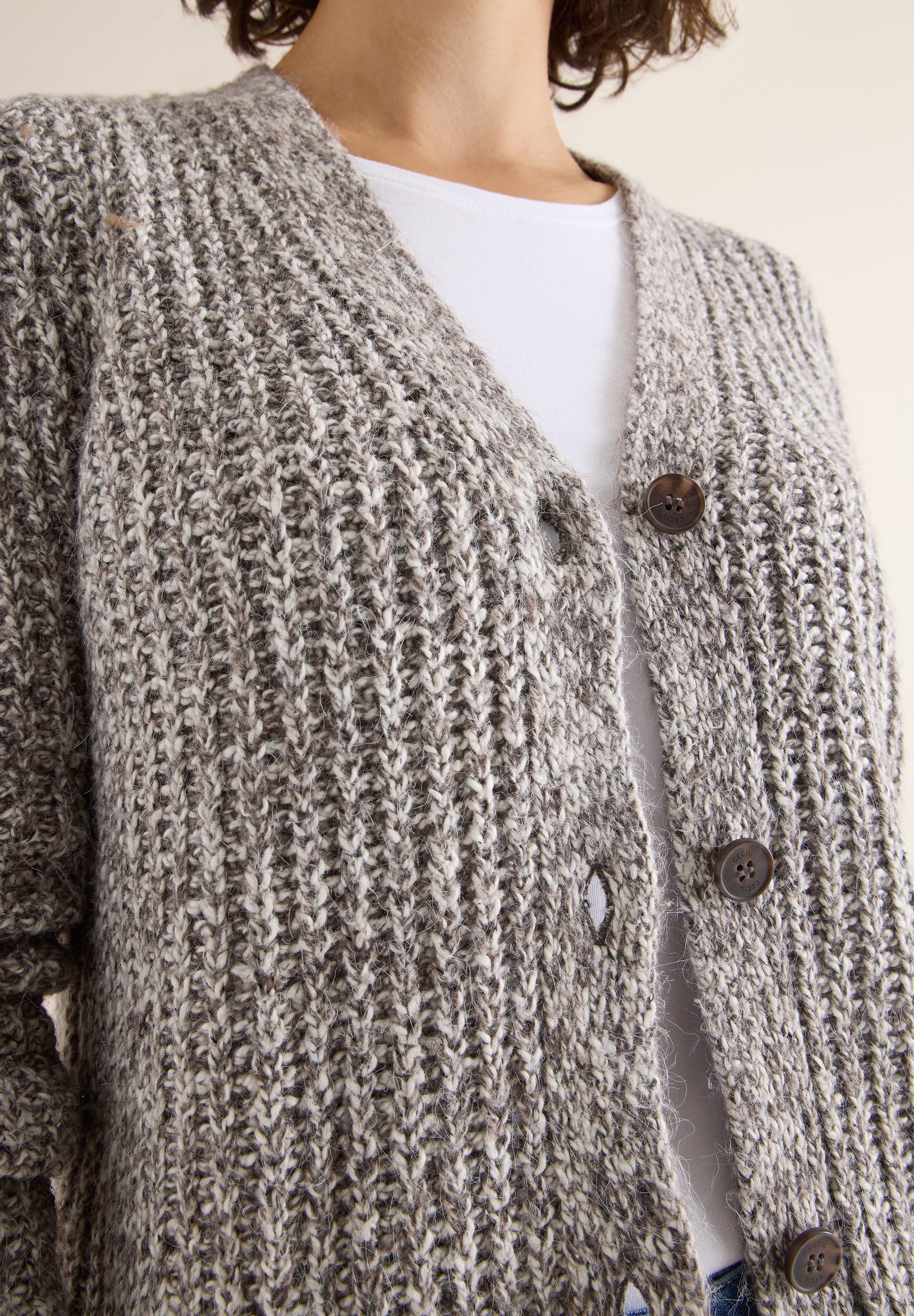 CECIL Damen Strickjacke Cardigan V-Ausschnitt Langarm Two Tone Optik Baumwollmix