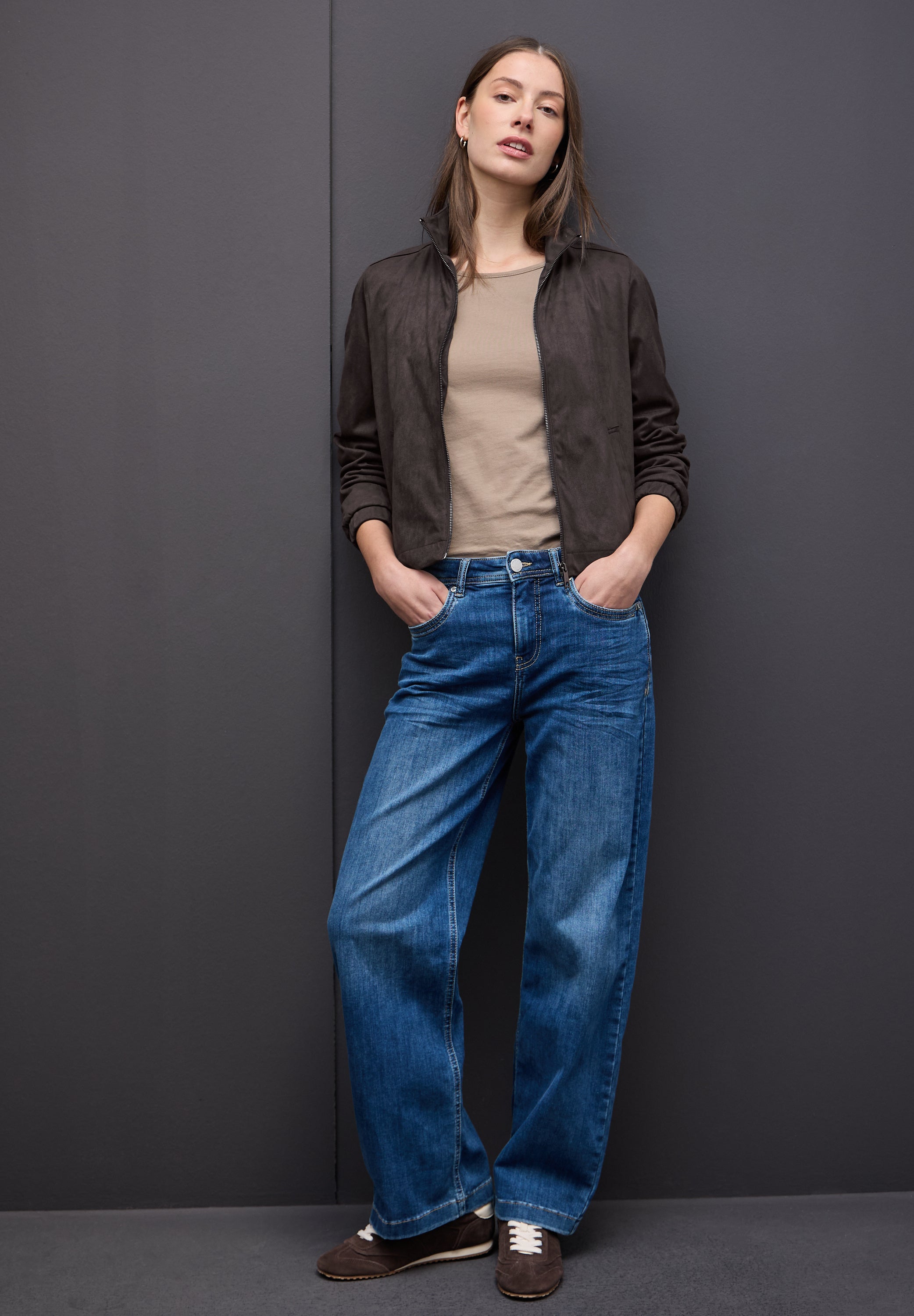 Kurze Velours Jacke