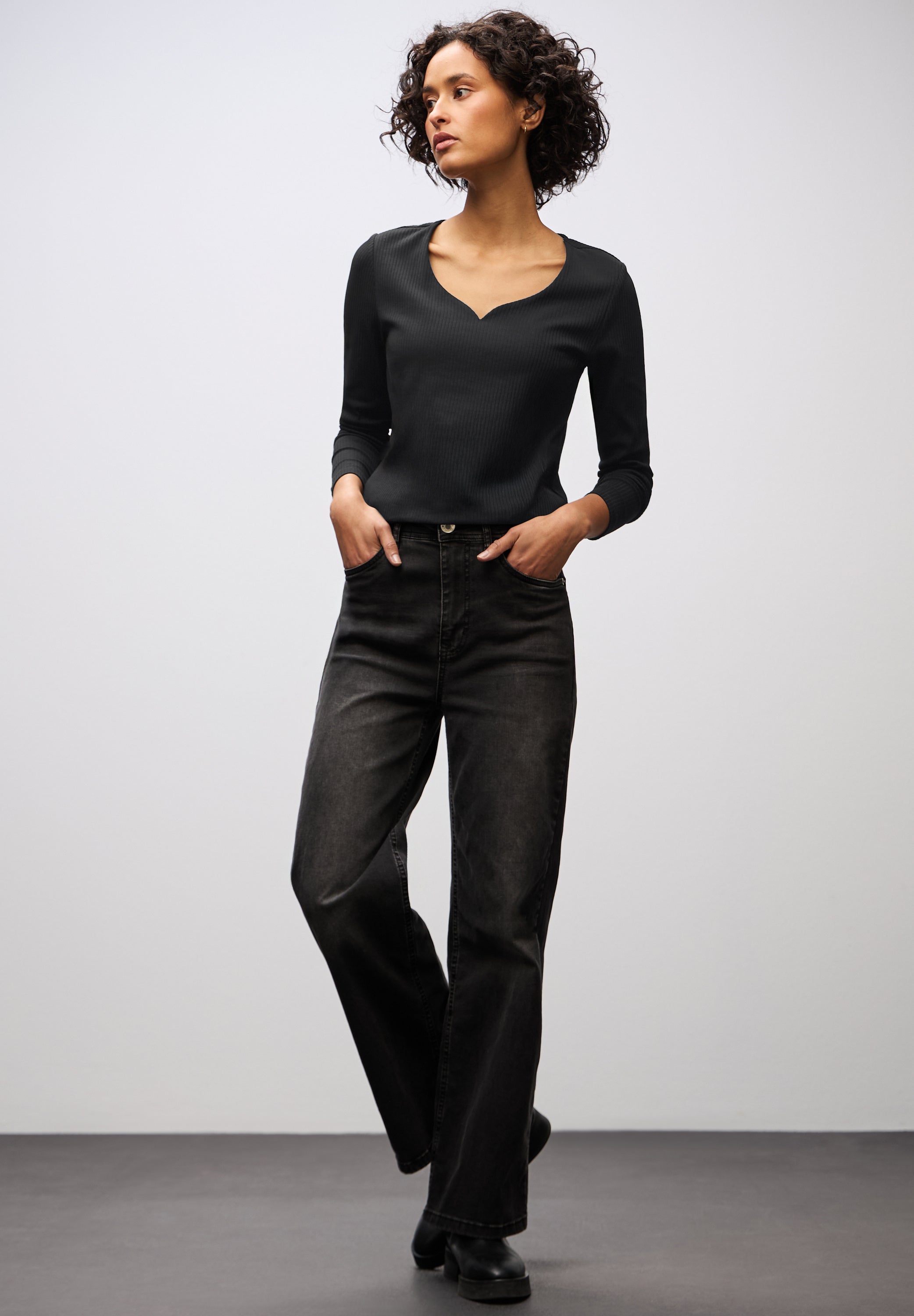 Street One Damen Langarmshirt Herzausschnitt Rippstruktur Baumwolle Elasthan