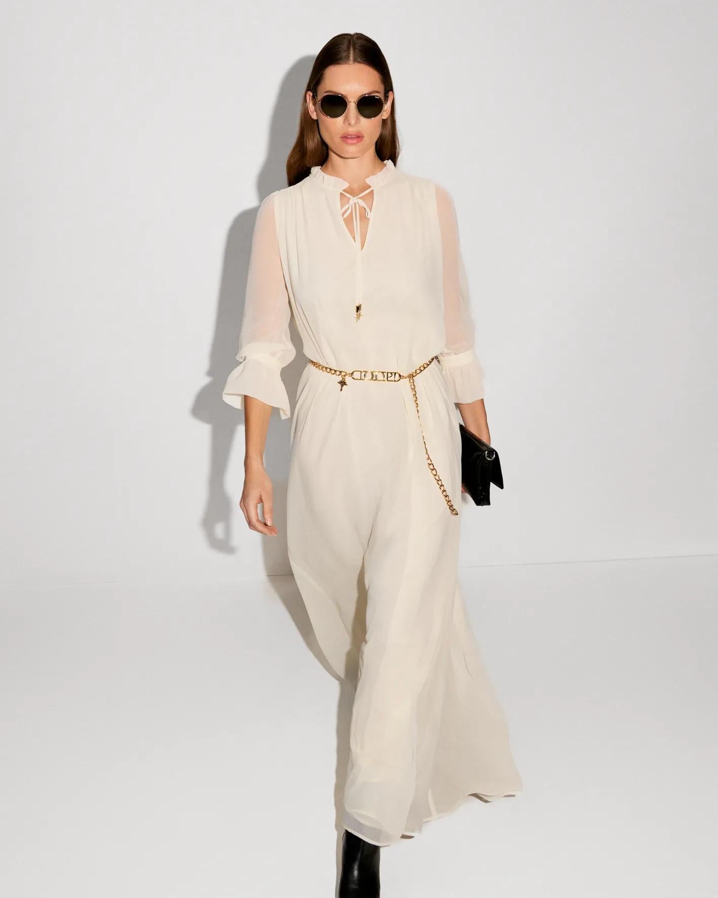 261D58Dinah2 10018884