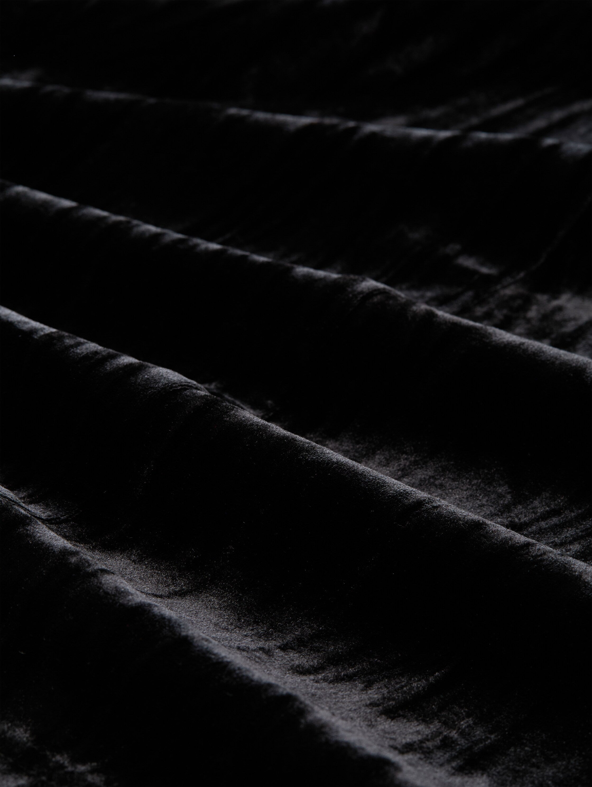 Mini-Samtkleid mit Schleifen-Detail