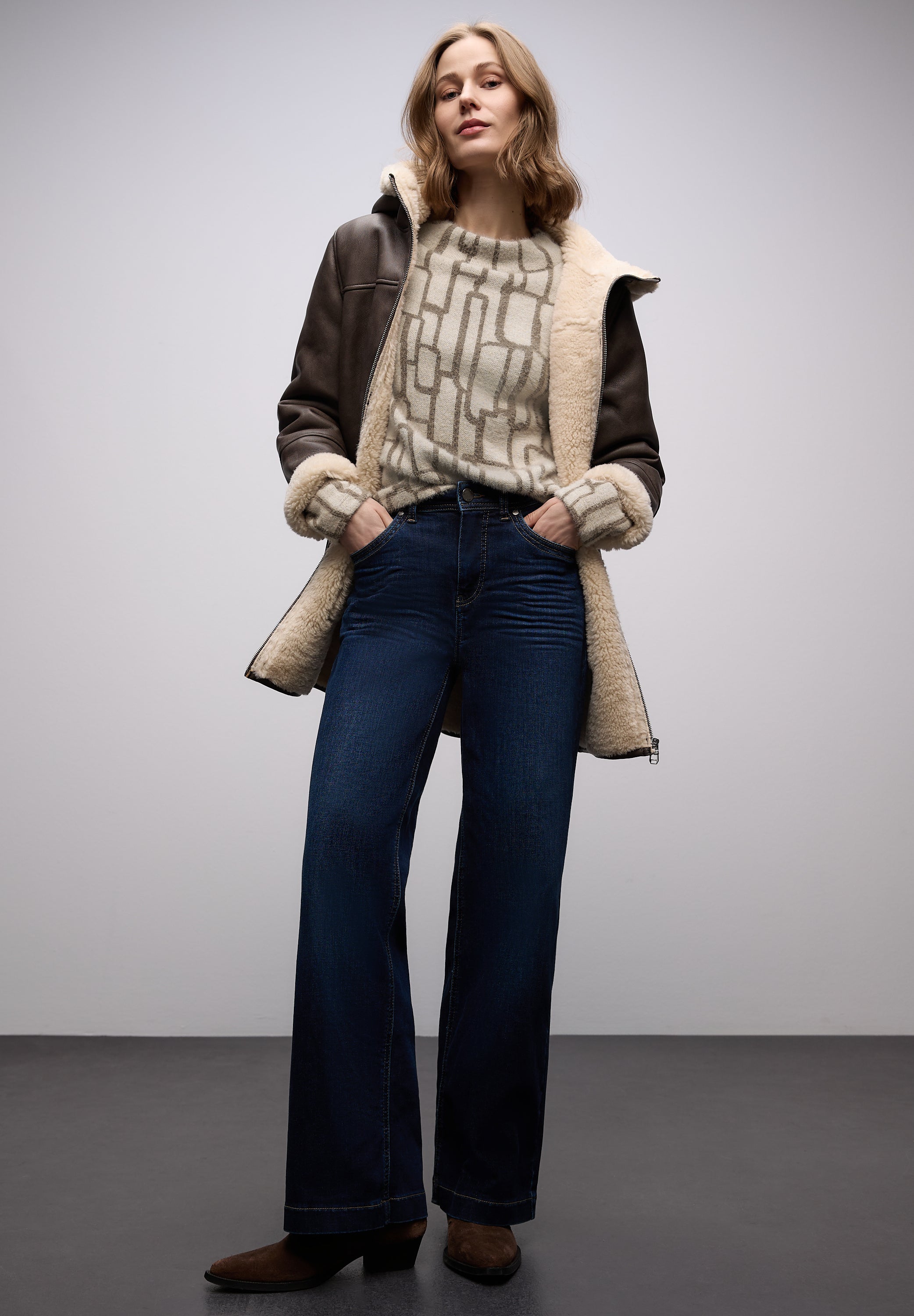 Street One Damen Langarmshirt Turtleneck kuschelig grafisches Muster elastischer Saum